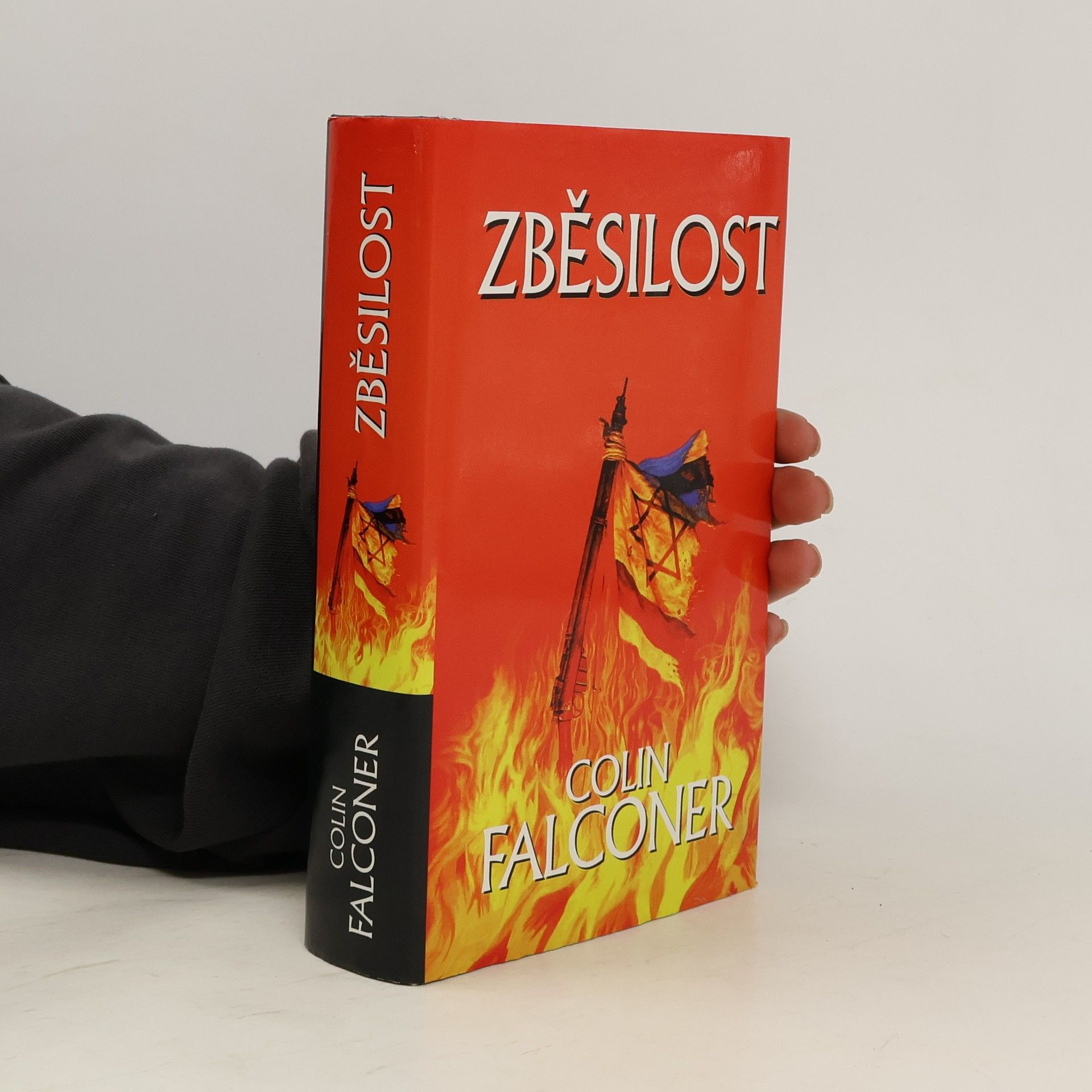Colin Falconer Zběsilost