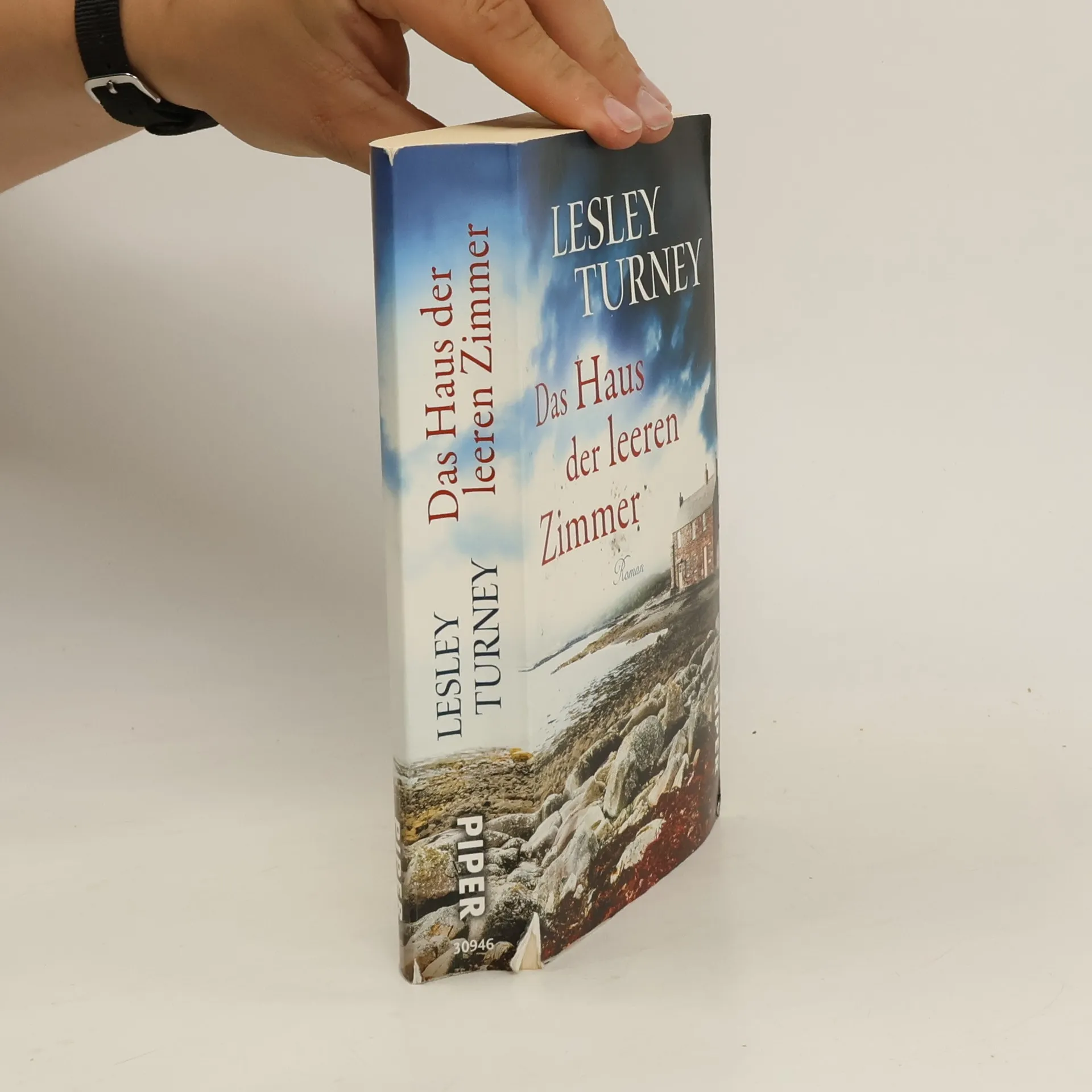 Das Haus der leeren Zimmer | Book | Lesley Turney | DE