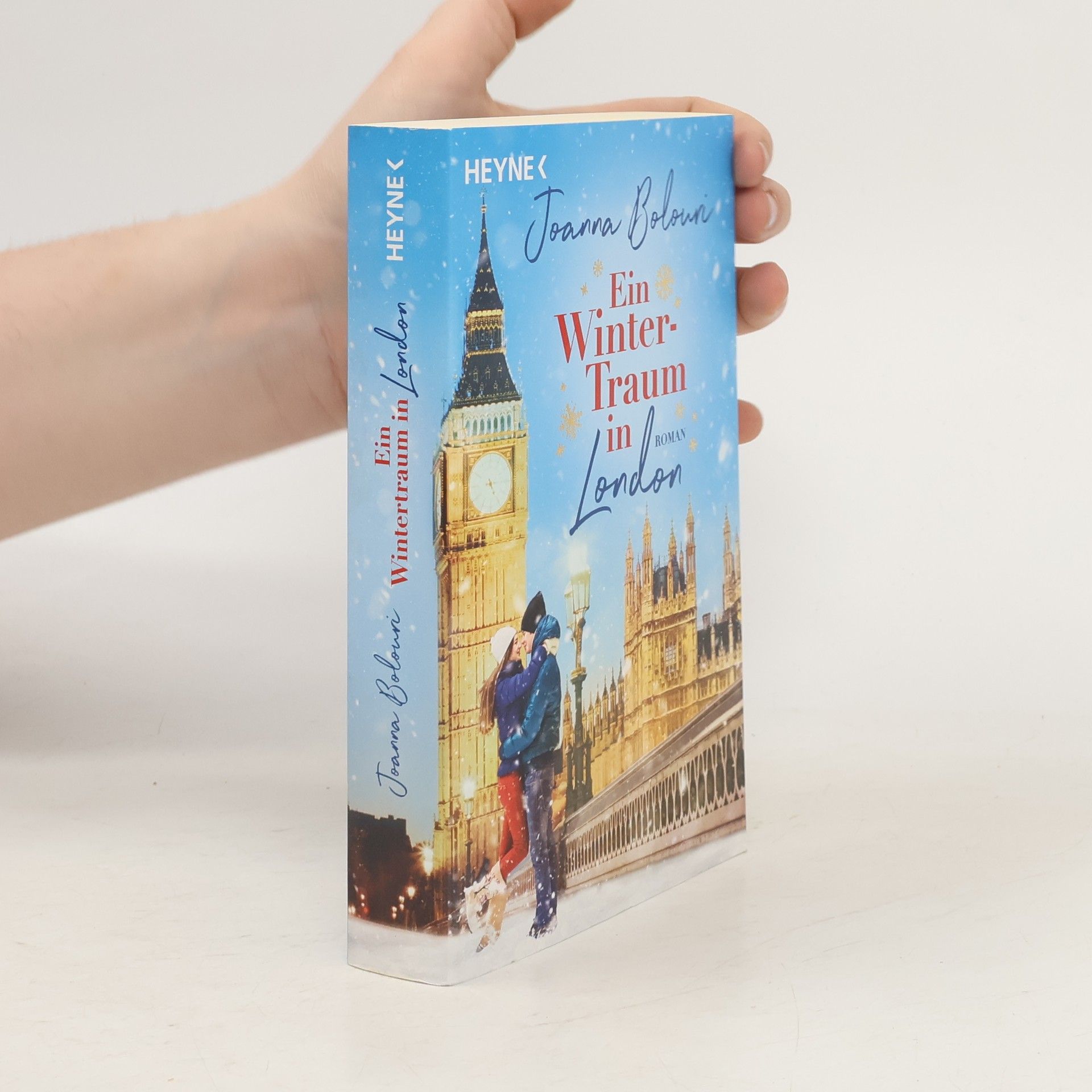 Joanna Bolouri Ein Wintertraum in London