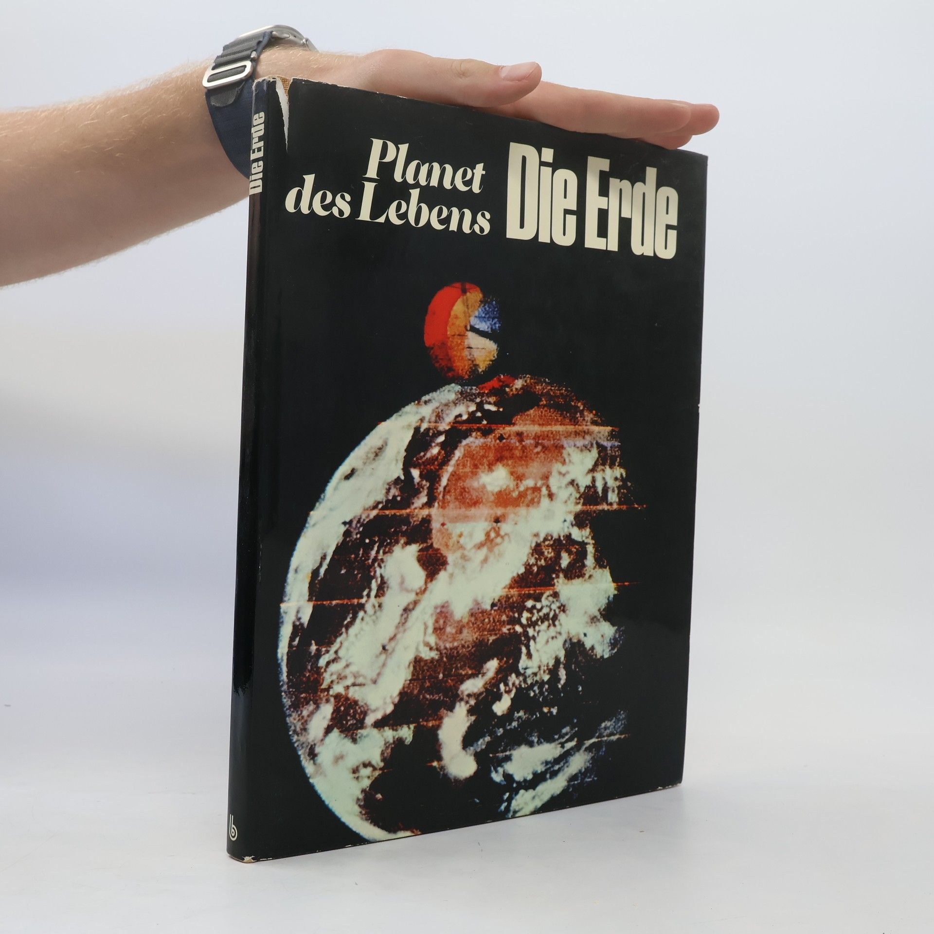 Hans Kneifel Die Erde