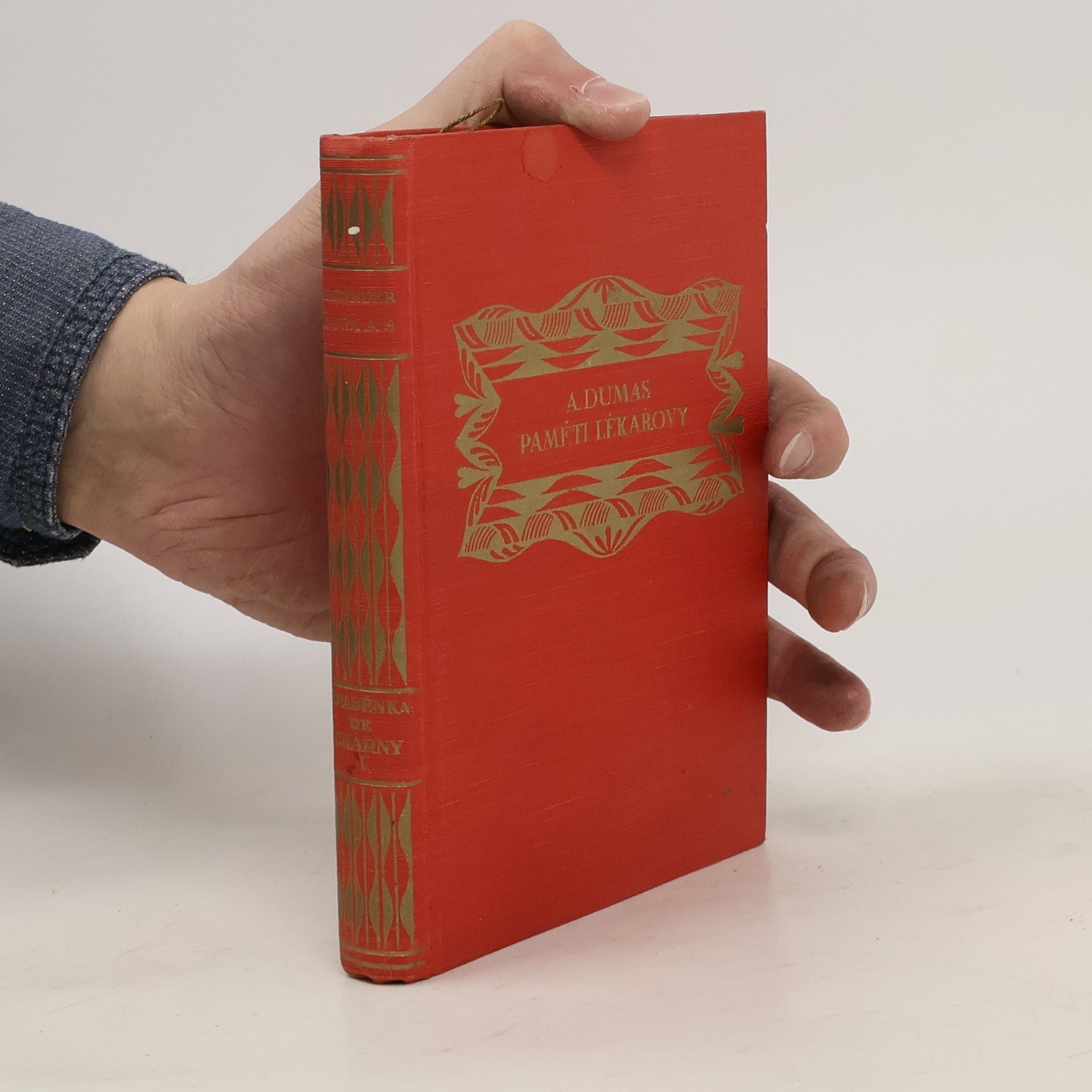 Alexandre Dumas Paměti lékařovy, svazek XI. Hraběnka de Charny, díl I.