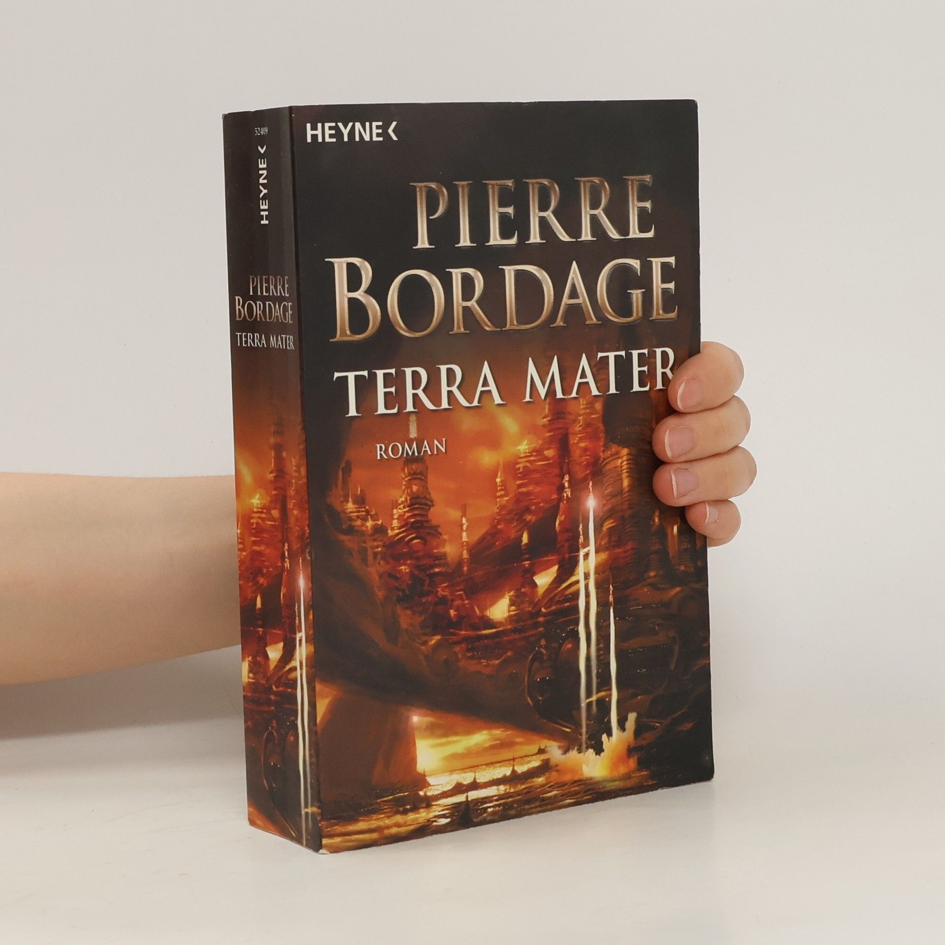 Pierre Bordage Terra Mater