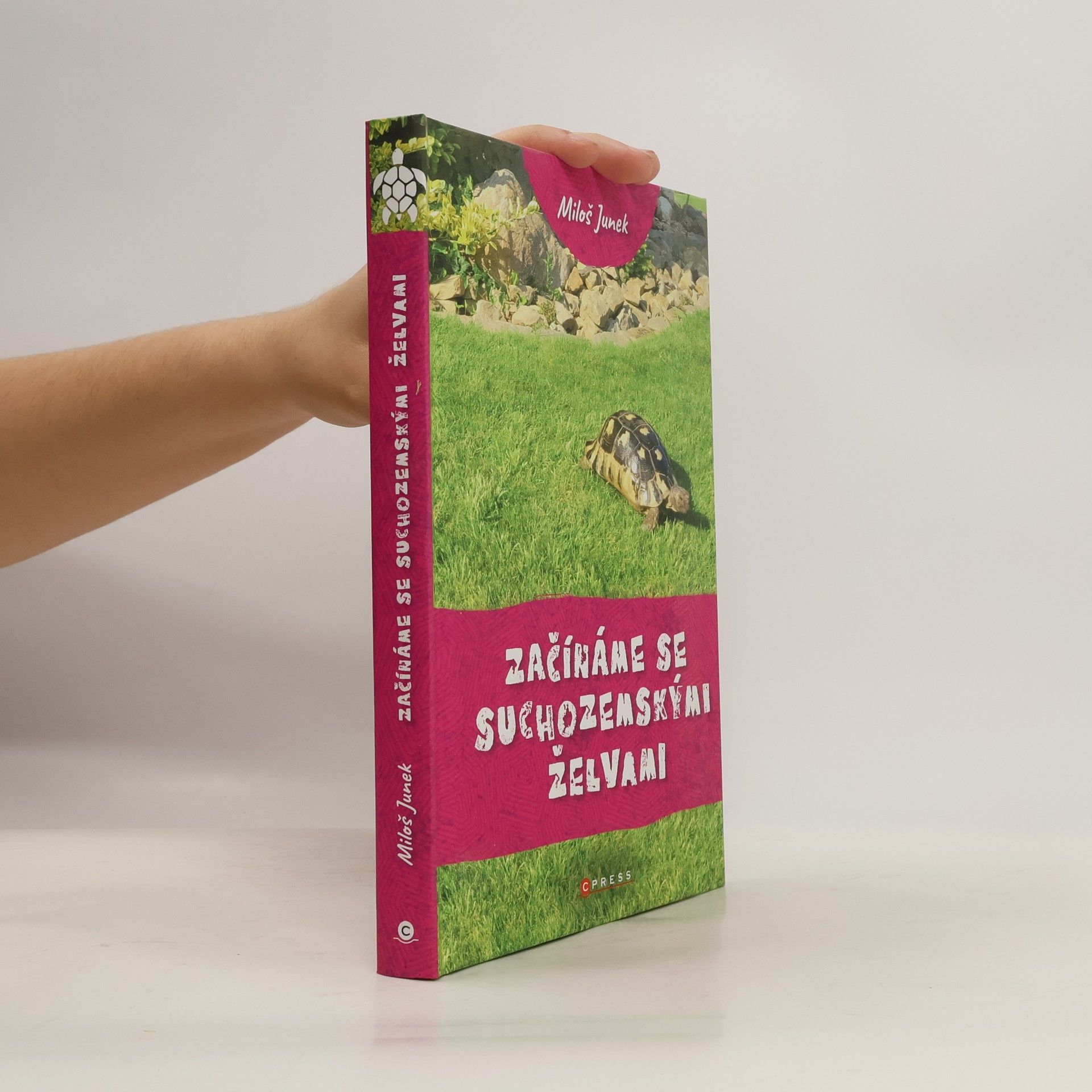 Miloš Junek Začínáme se suchozemskými želvami