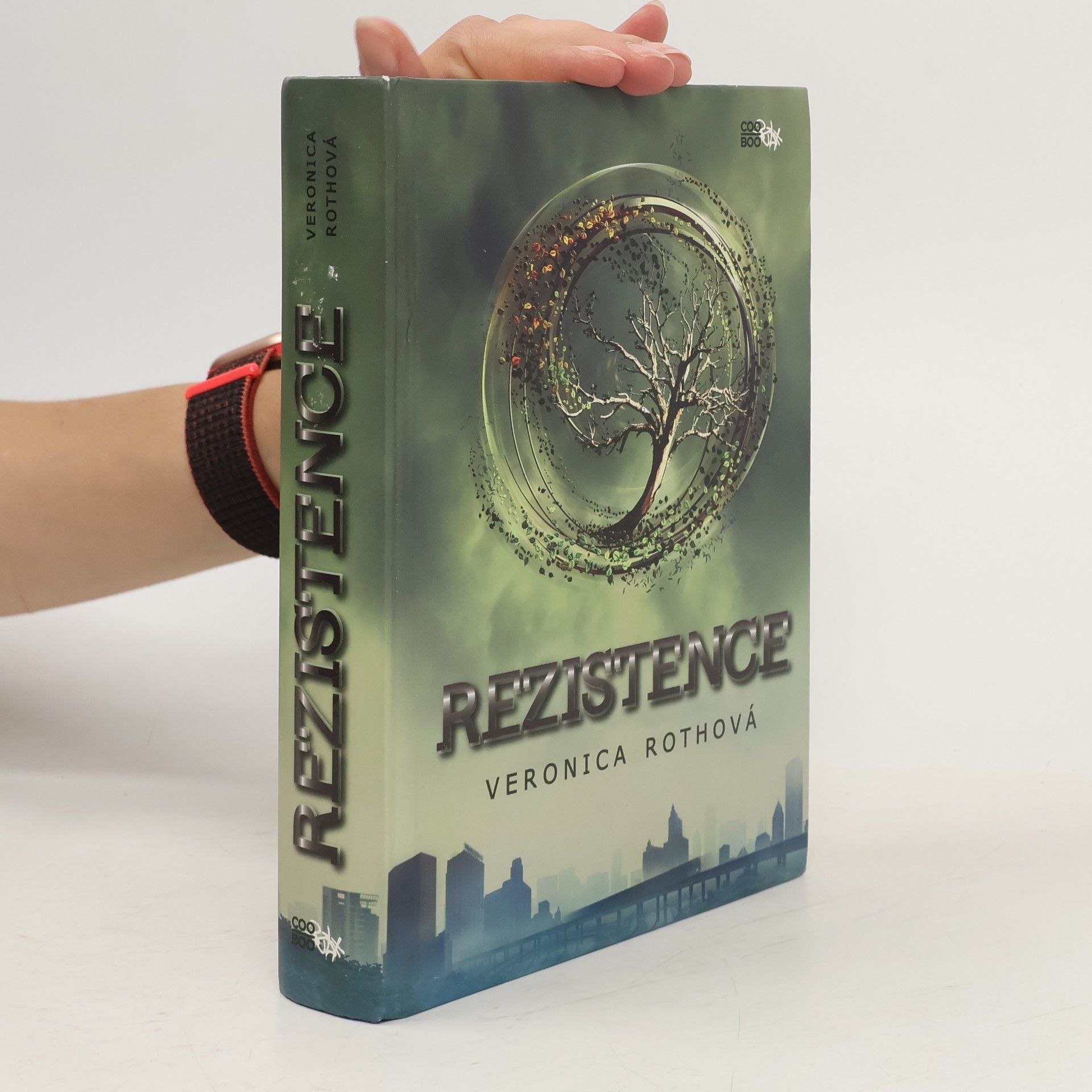 Veronica Rothová Rezistence