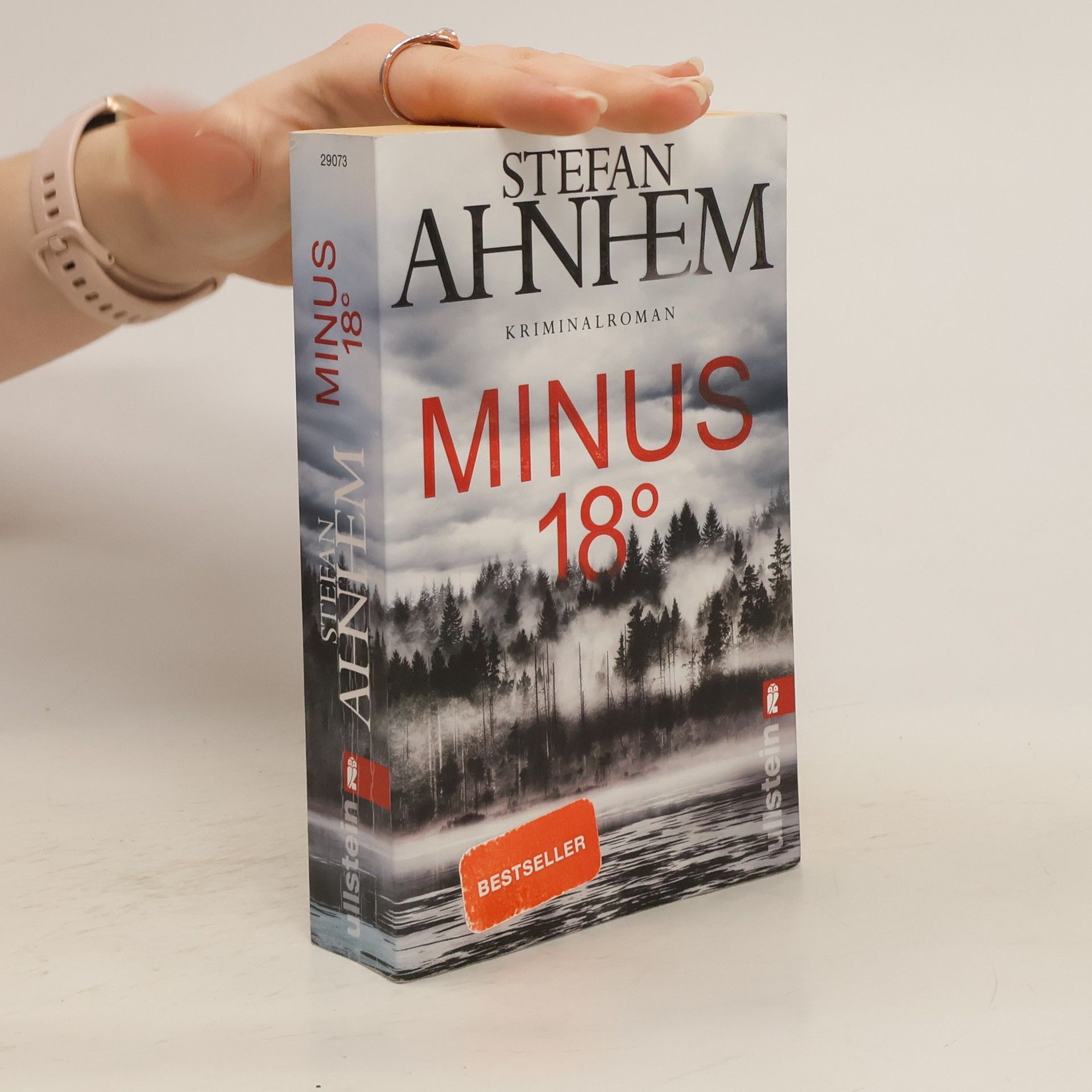 Stefan Ahnhem Minus 18°