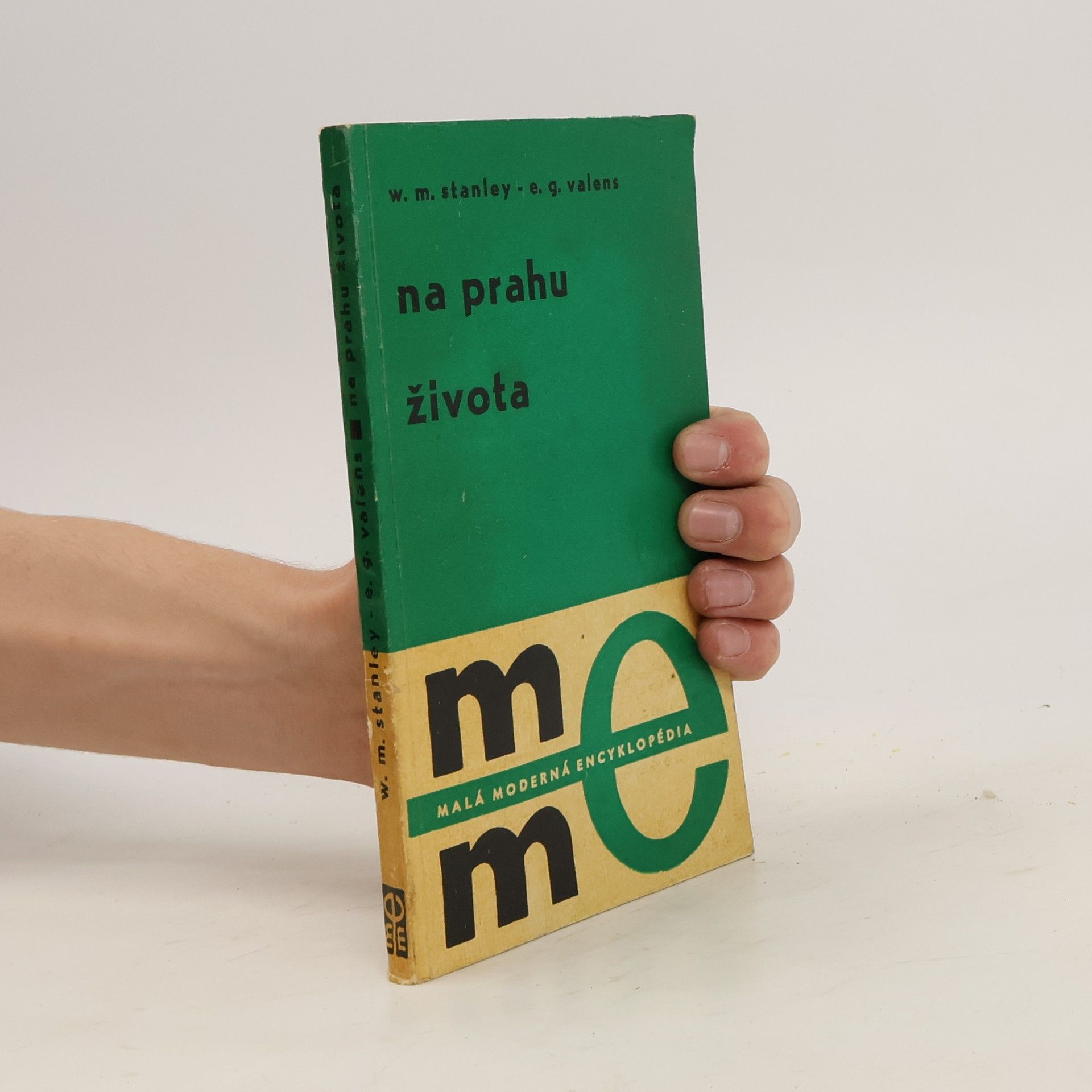 Stanley W. Prachniak M. B. a. Na prahu života