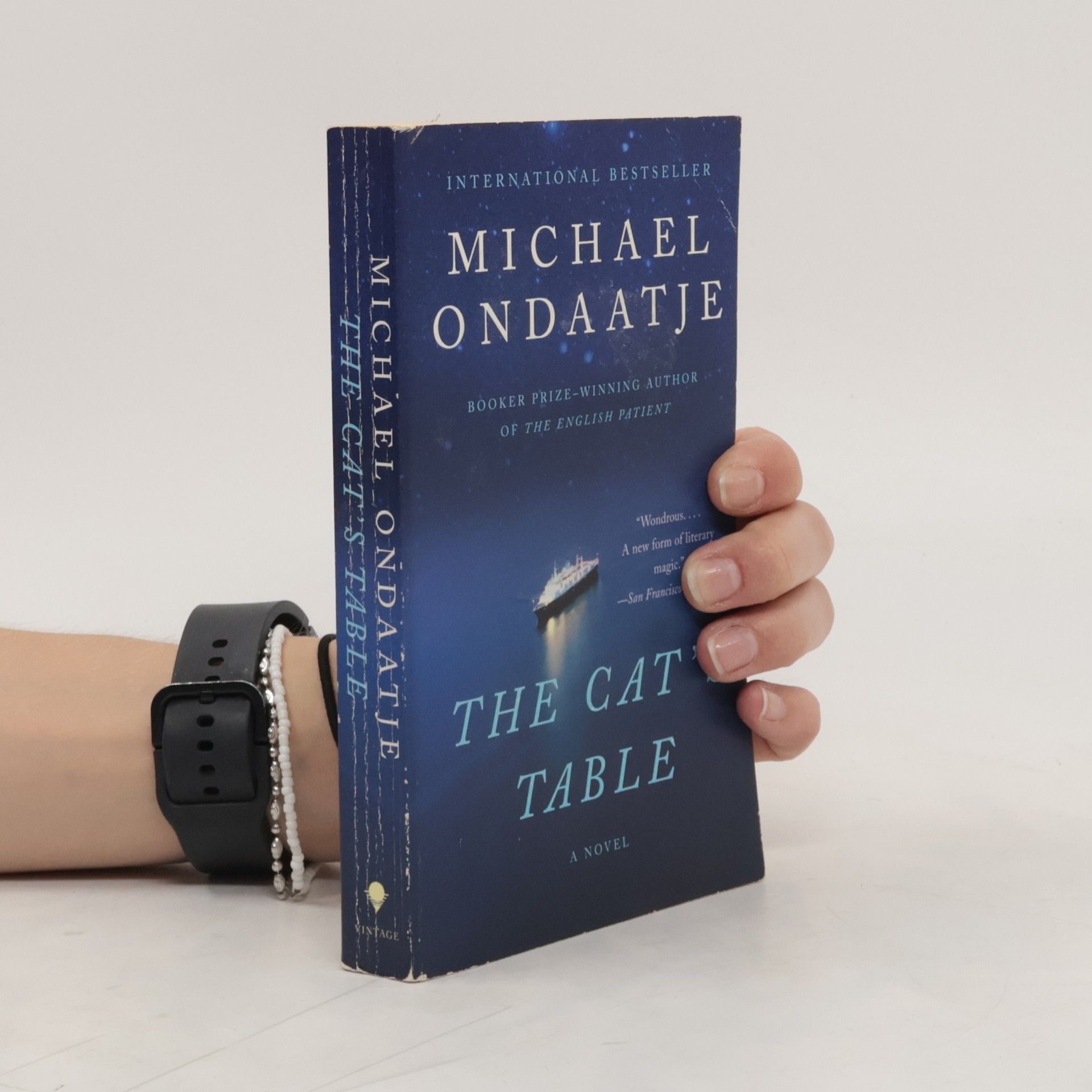 Michael Ondaatje The Cat's Table. Katzentisch, englische Ausgabe