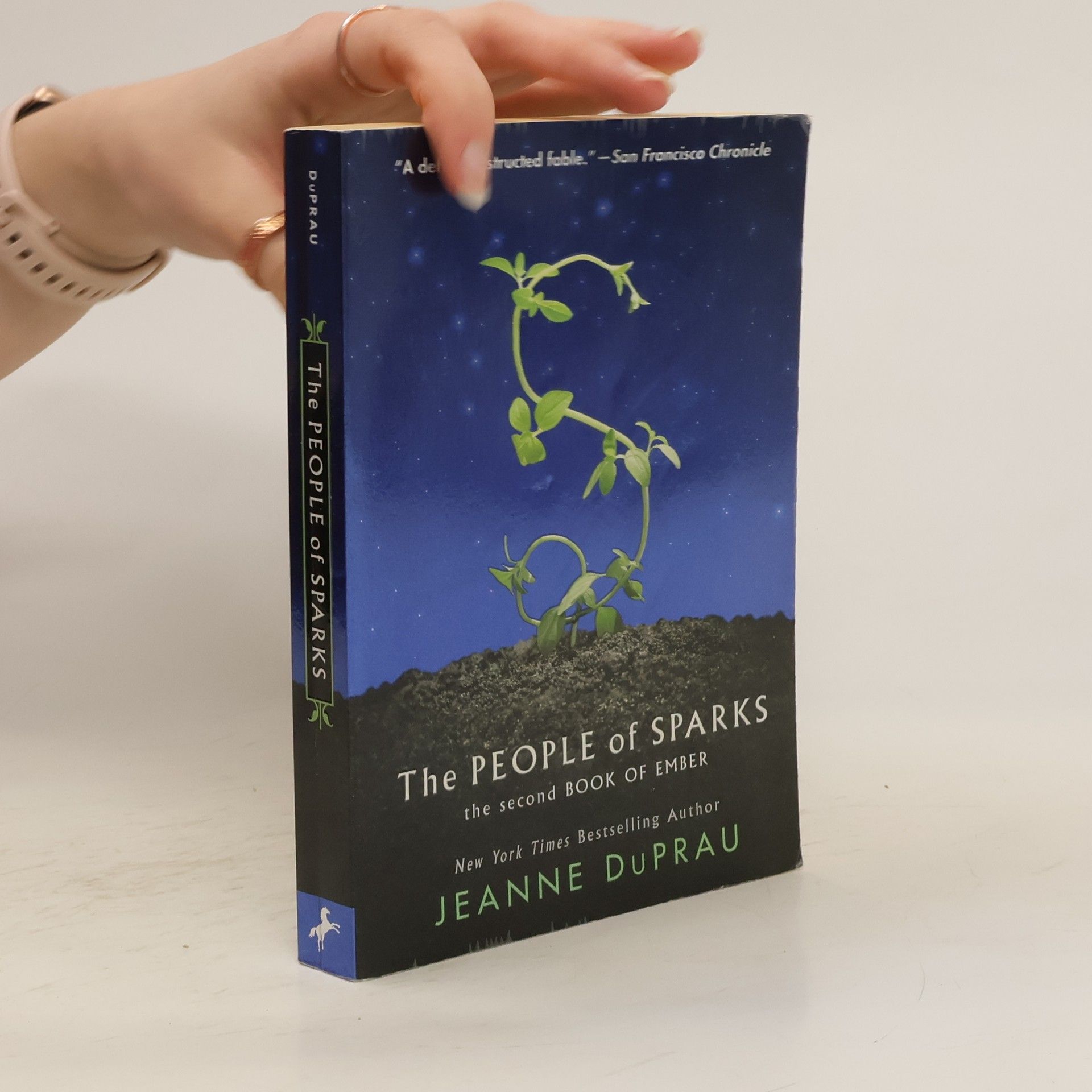 Jeanne DuPrau The People of Sparks