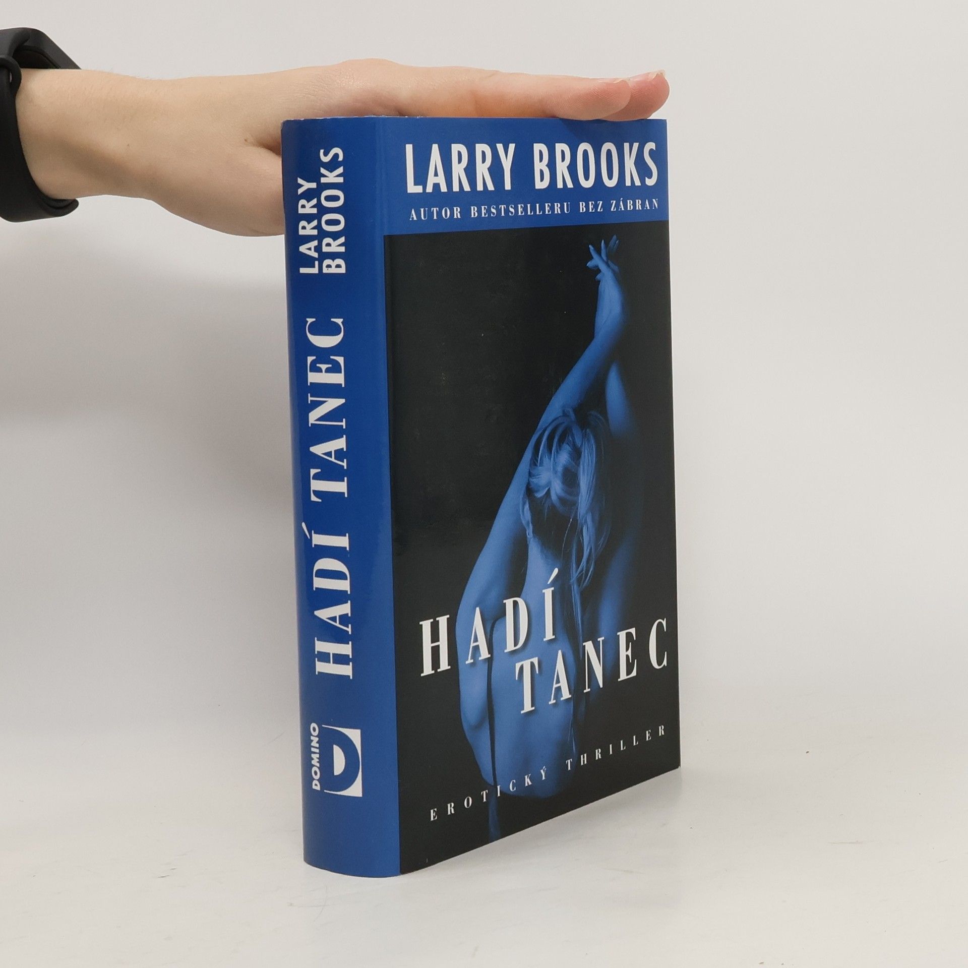 Larry Brooks Hadí tanec