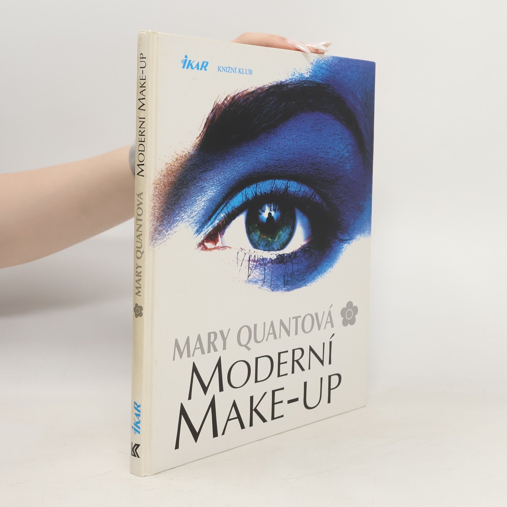 Quantová Moderní make-up