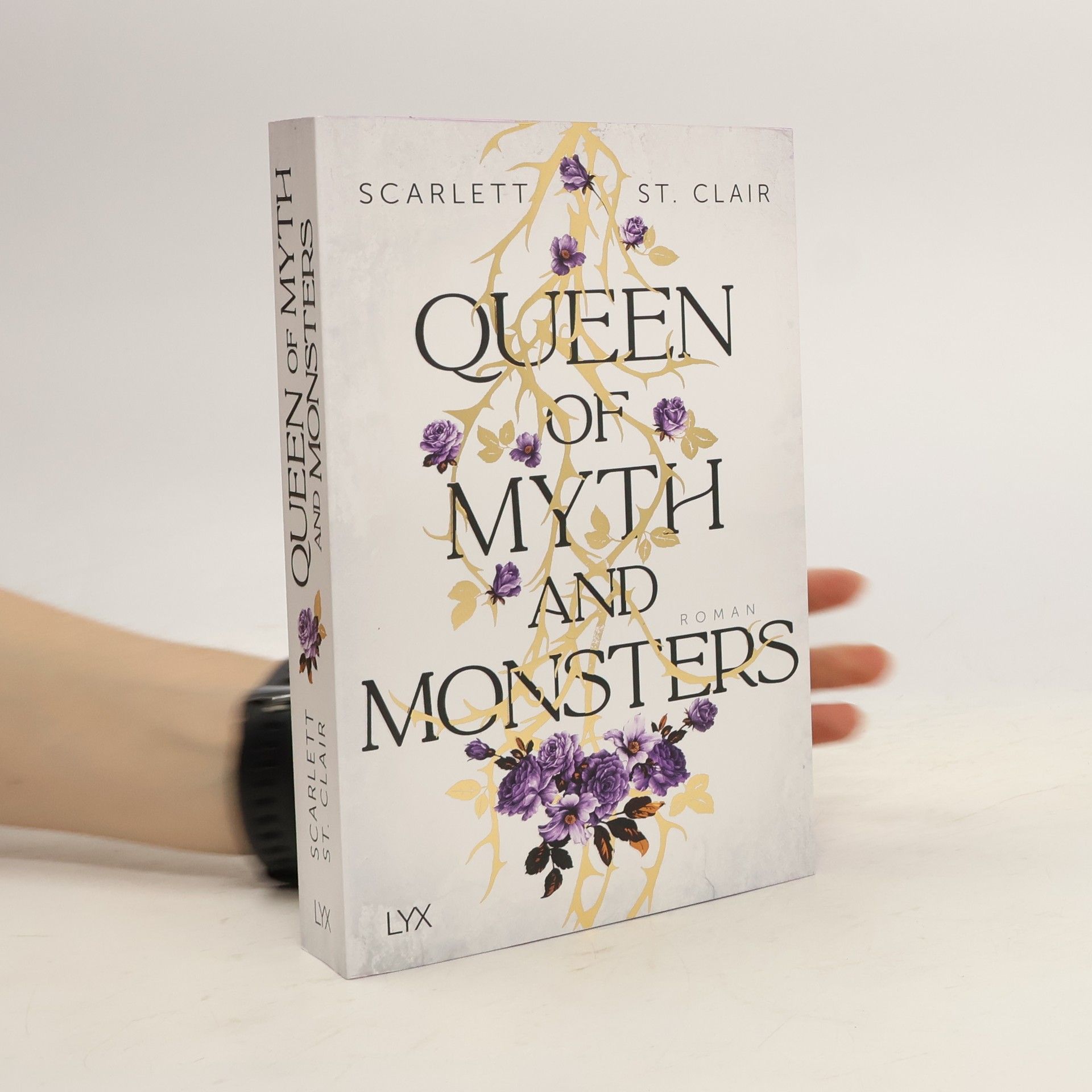 Scarlett St. Clair Queen of Myth and Monsters