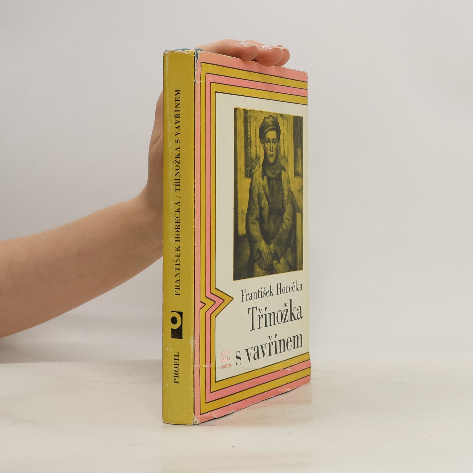 František Horečka Třínožka s vavřínem