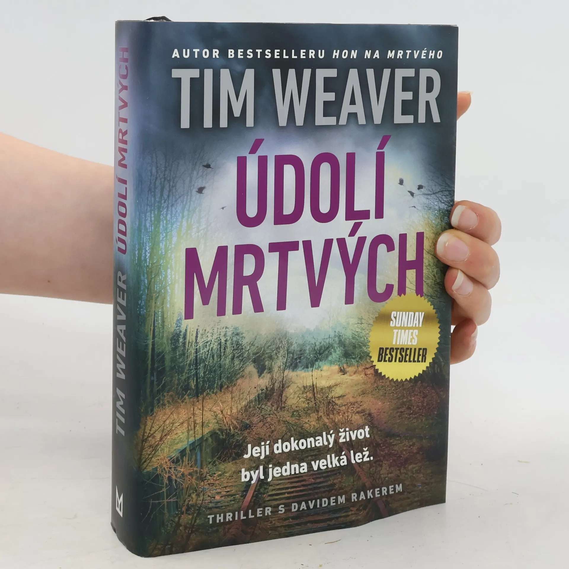 Údolí mrtvých | Libro | Tim Weaver | CS