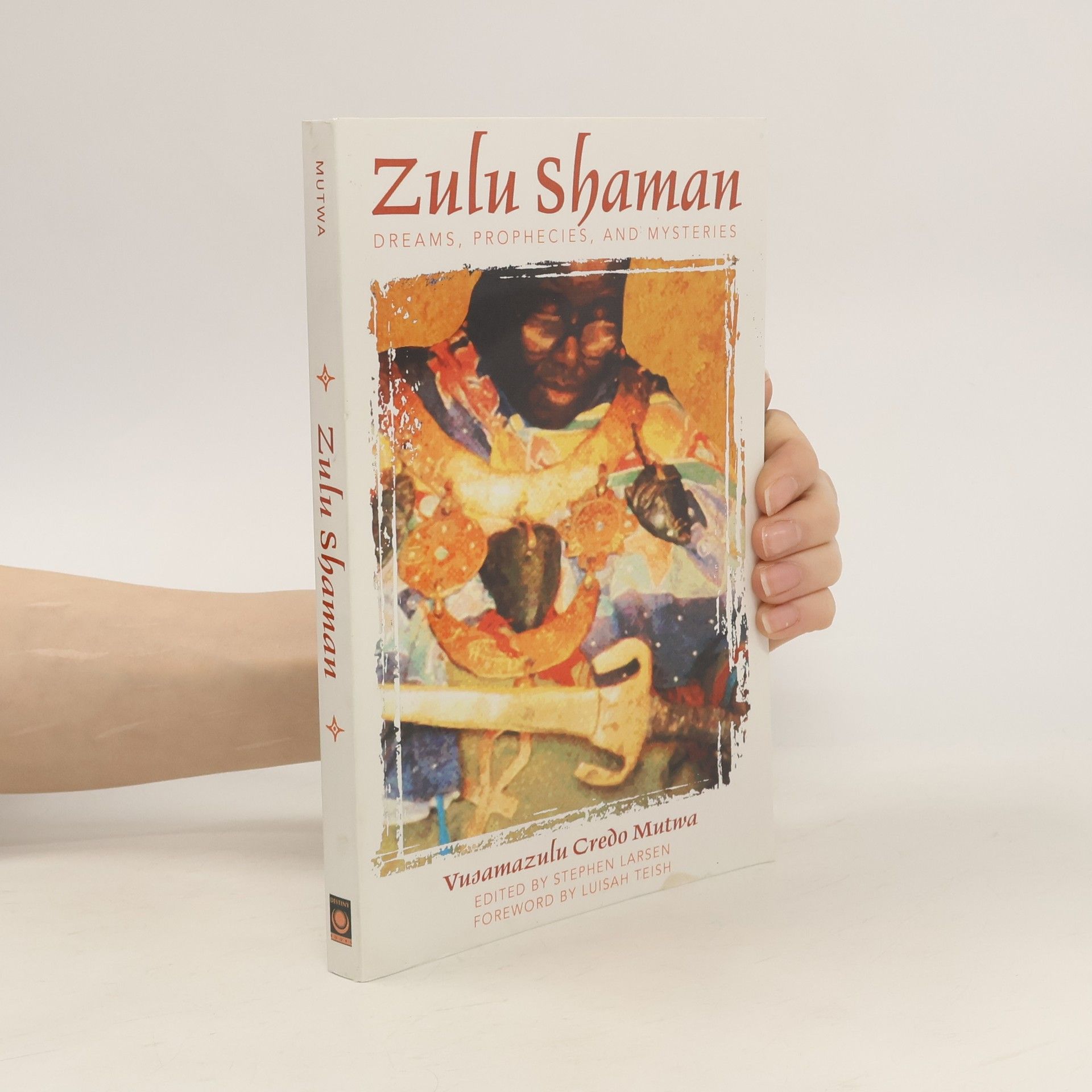 Credo Vusa'mazulu Mutwa Zulu Shaman