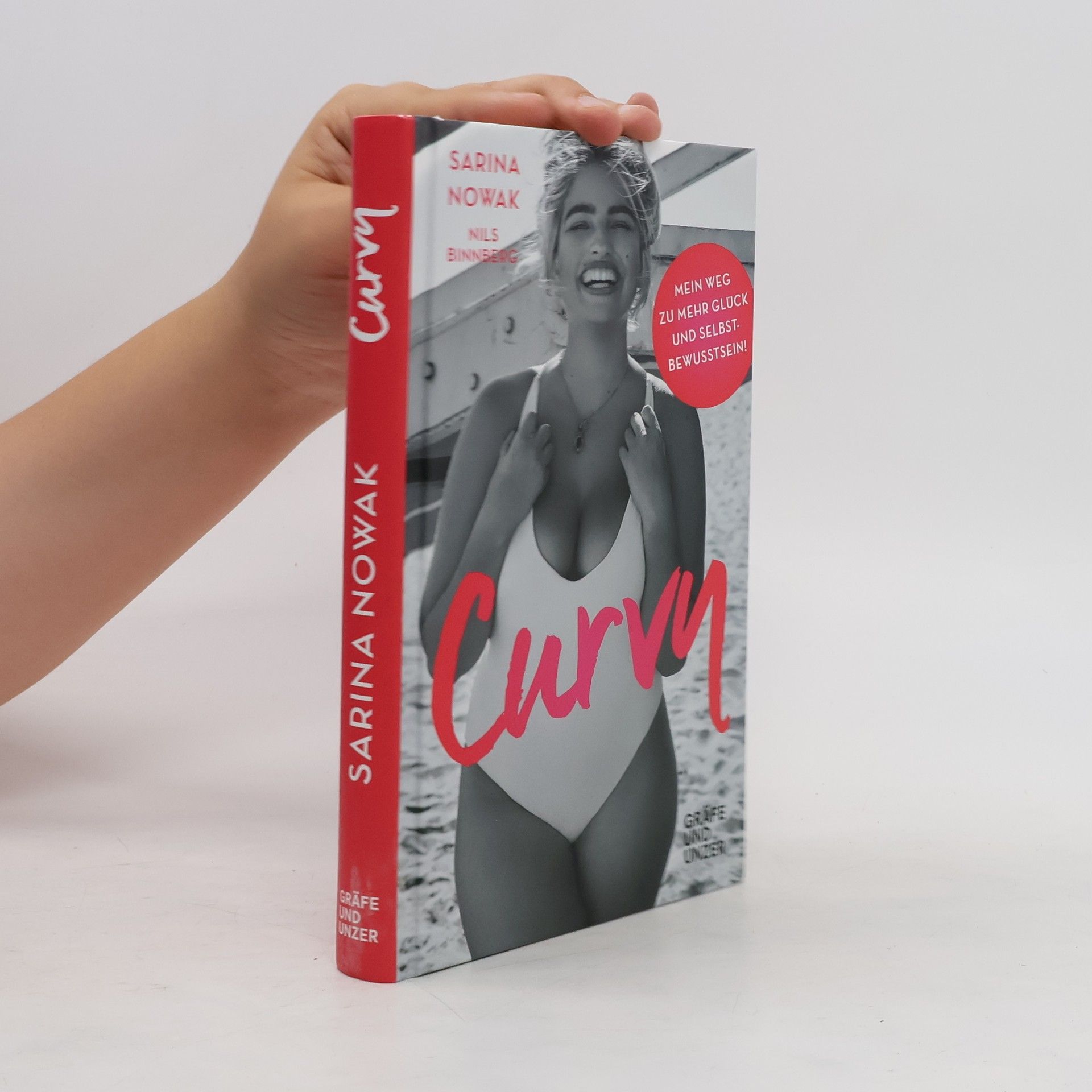 Sarina Nowak Curvy