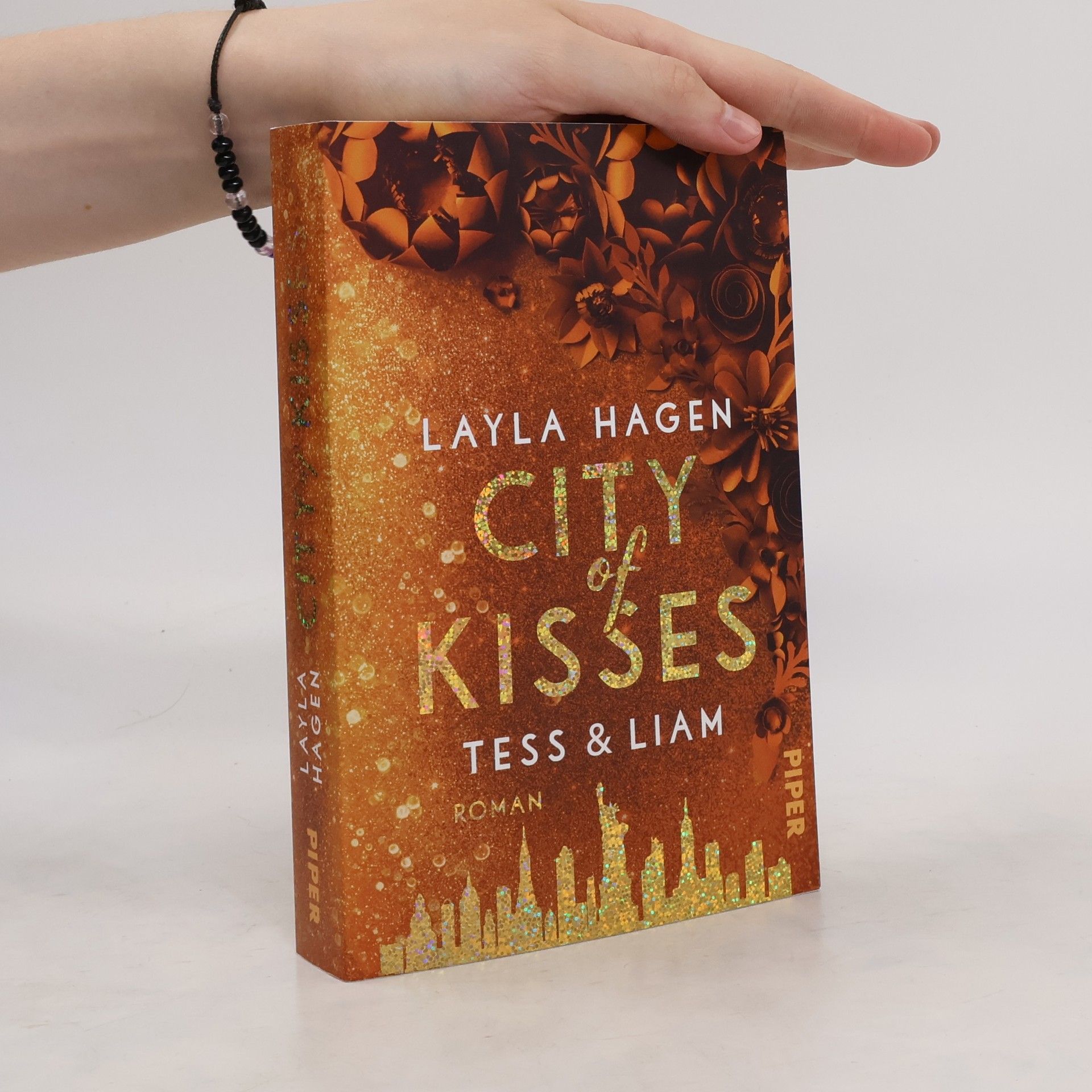 Layla Hagen City of Kisses - Tess & Liam