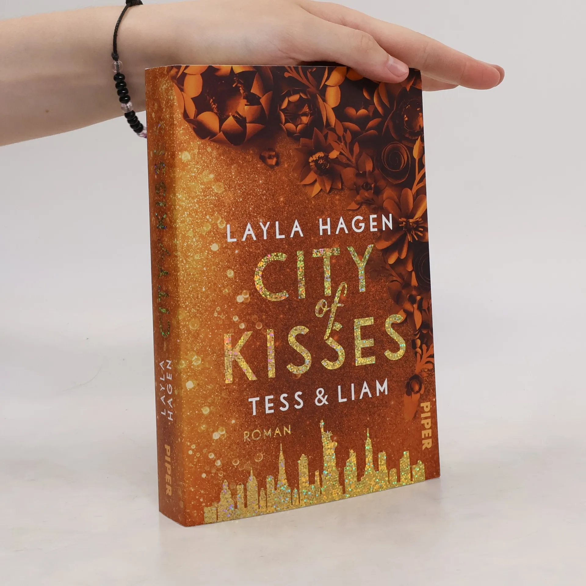 City of Kisses - Tess & Liam | Book | Paperback | Layla Hagen | DE