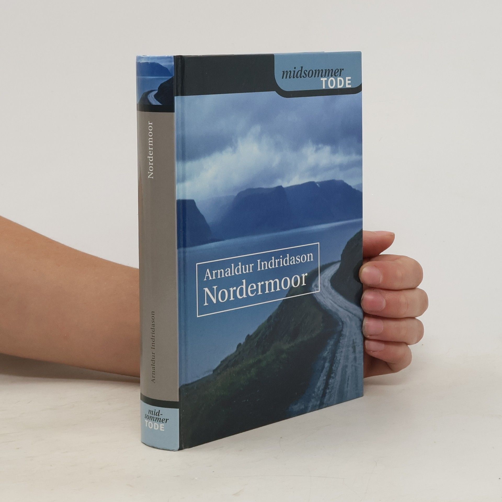 Arnaldur Indriðason Midsommer Tode. Nordermoor