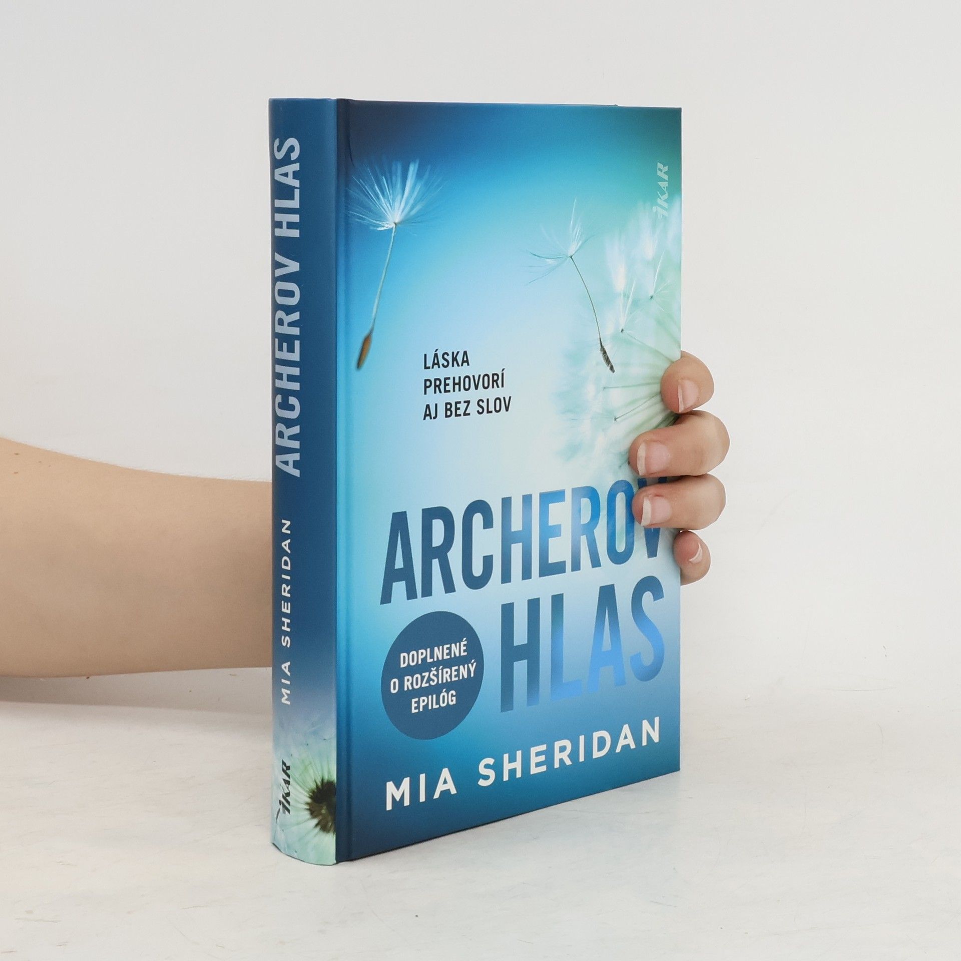 Mia Sheridan Archerov hlas