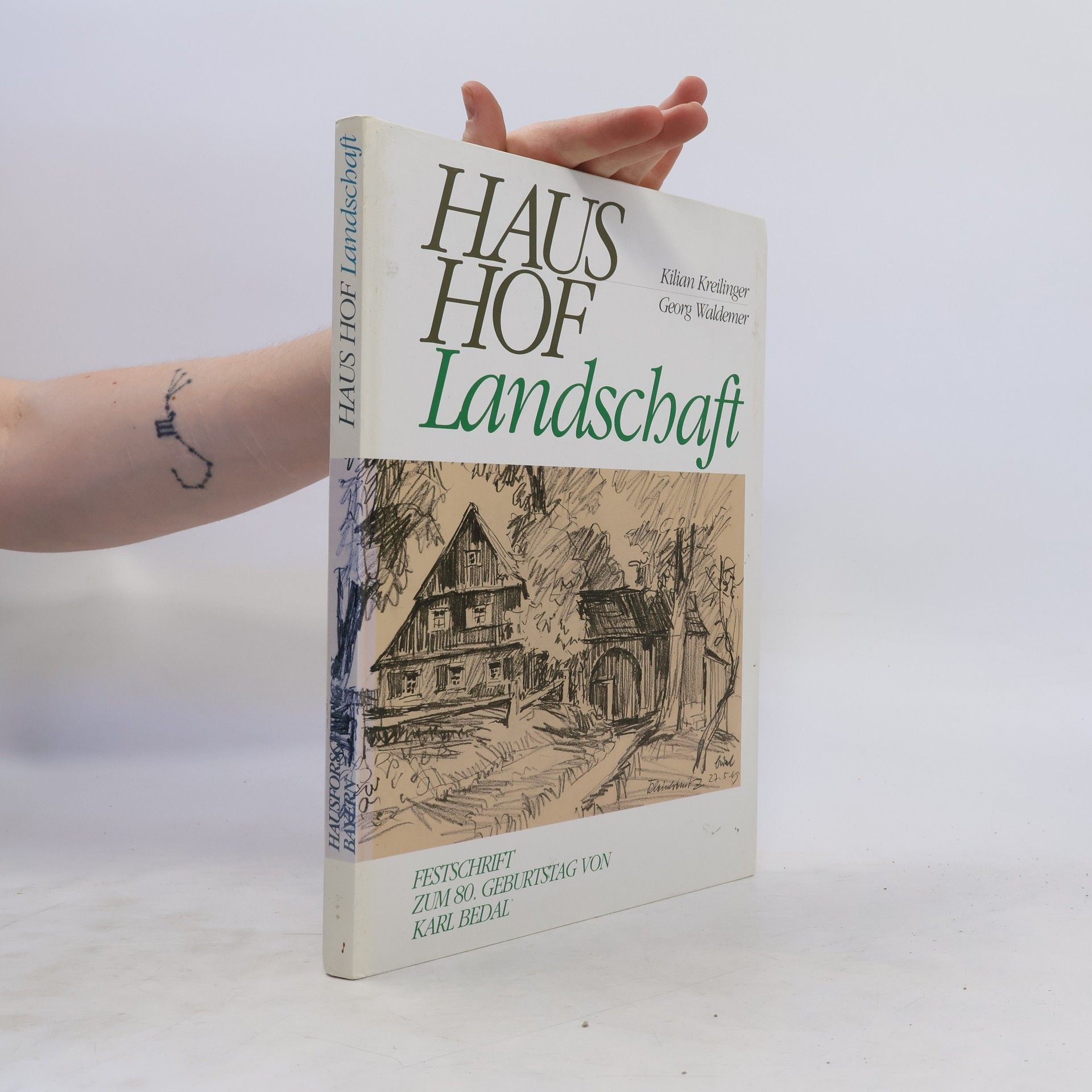 Kilian Kreilinger Haus, Hof, Landschaft