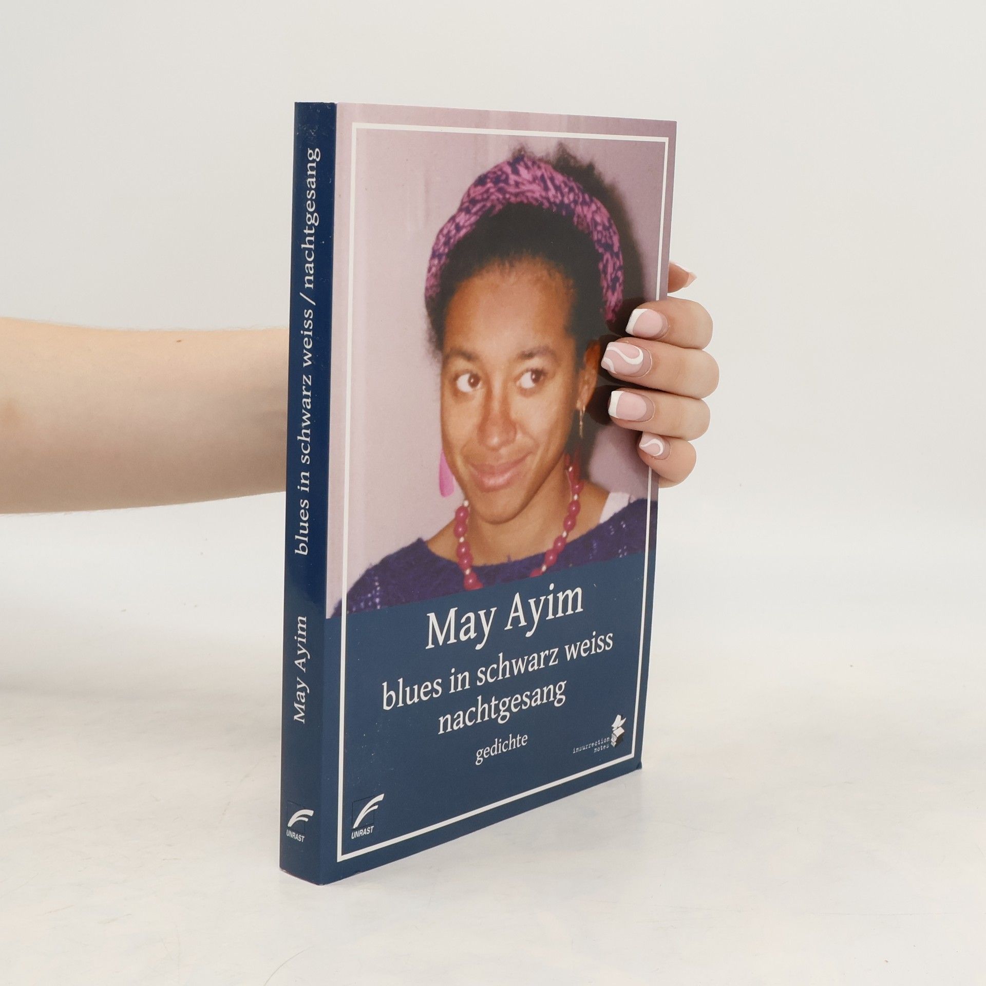 May Ayim blues in schwarz weiss & nachtgesang