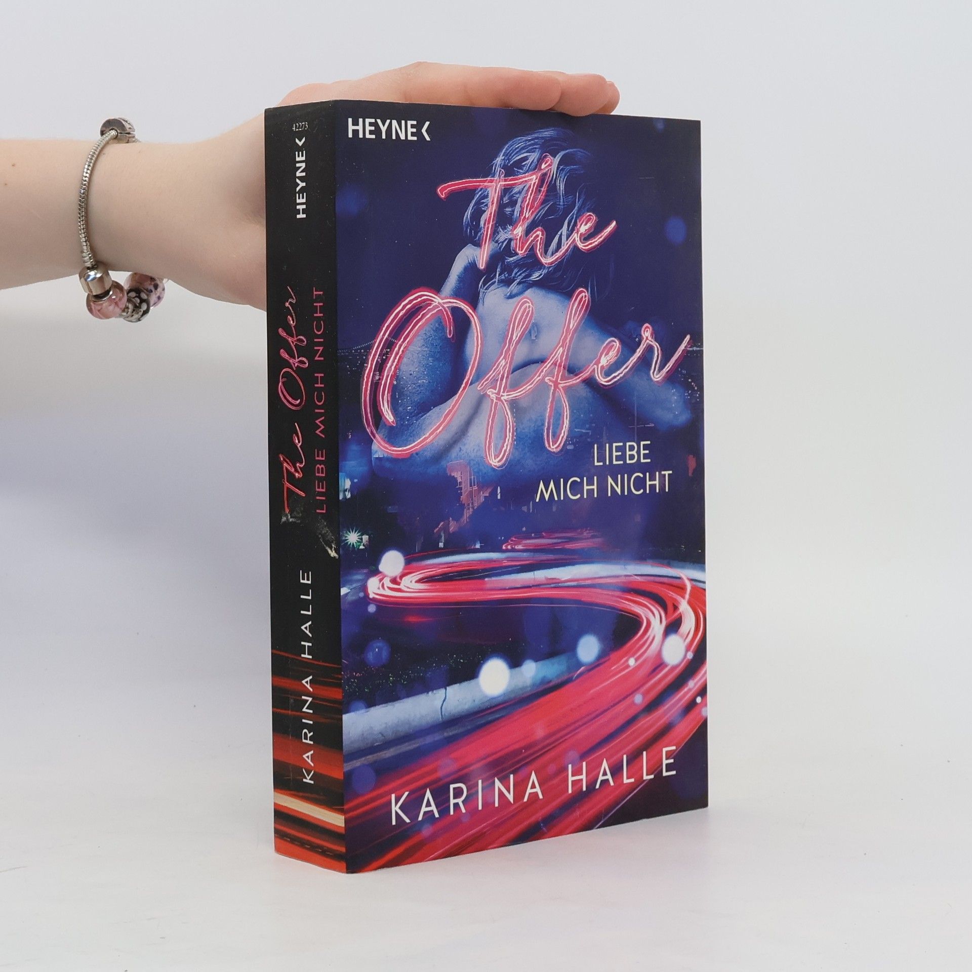 Karina Halle The offer