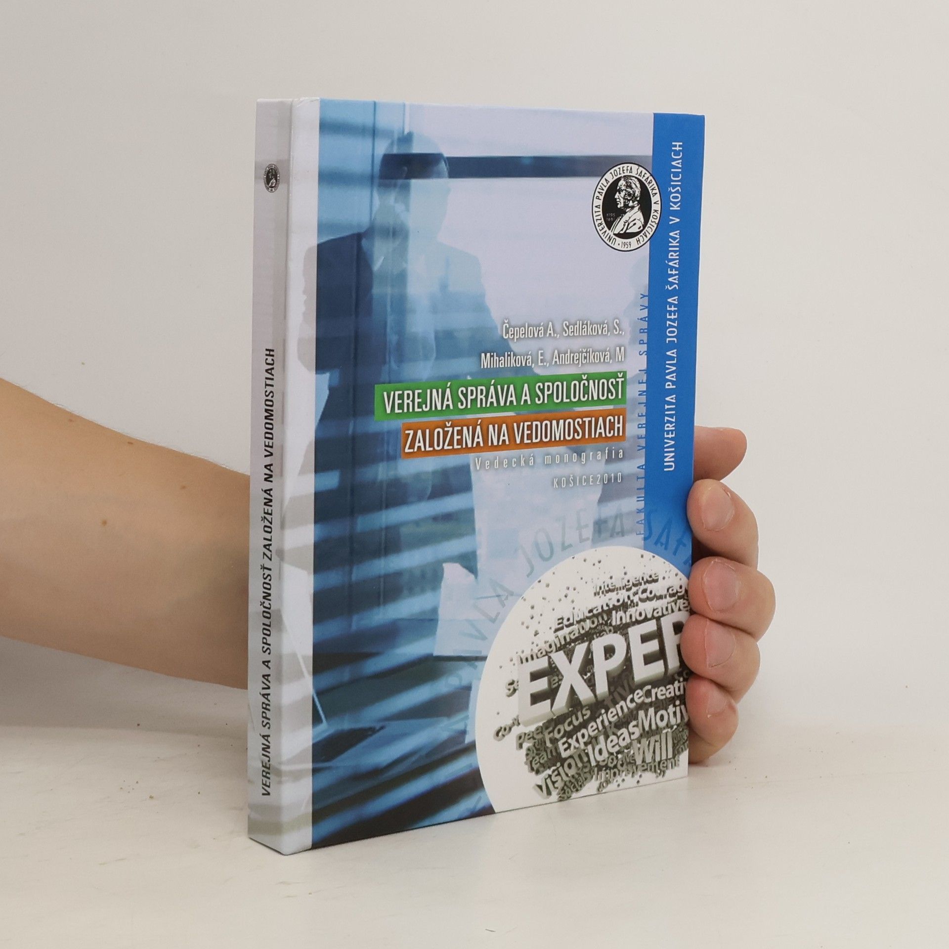 Kolektív autorov Veřejná správa a spoločnosť