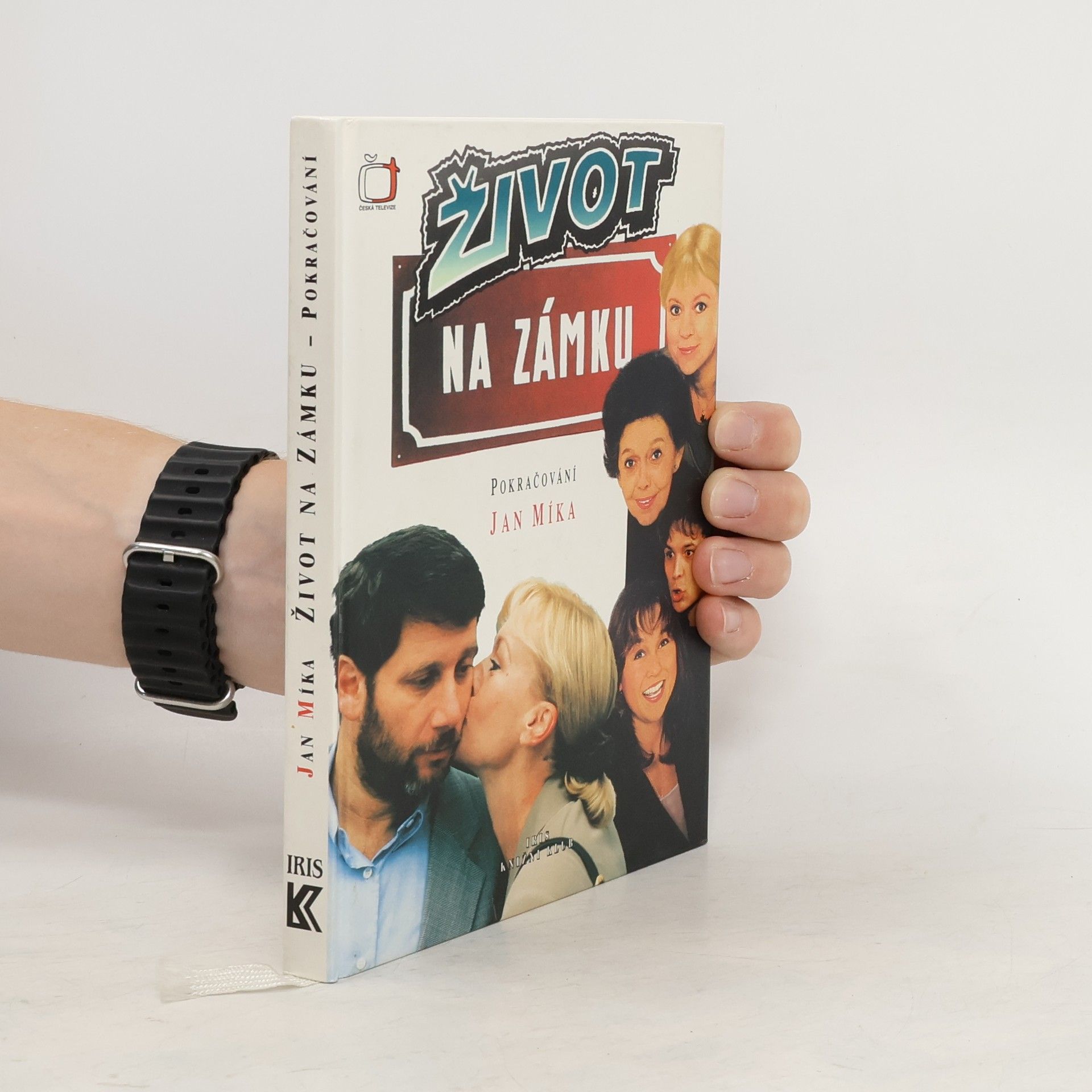 Jan Míka Život na zámku. Podle stejnojmenného televizního seriálu. Pokračování