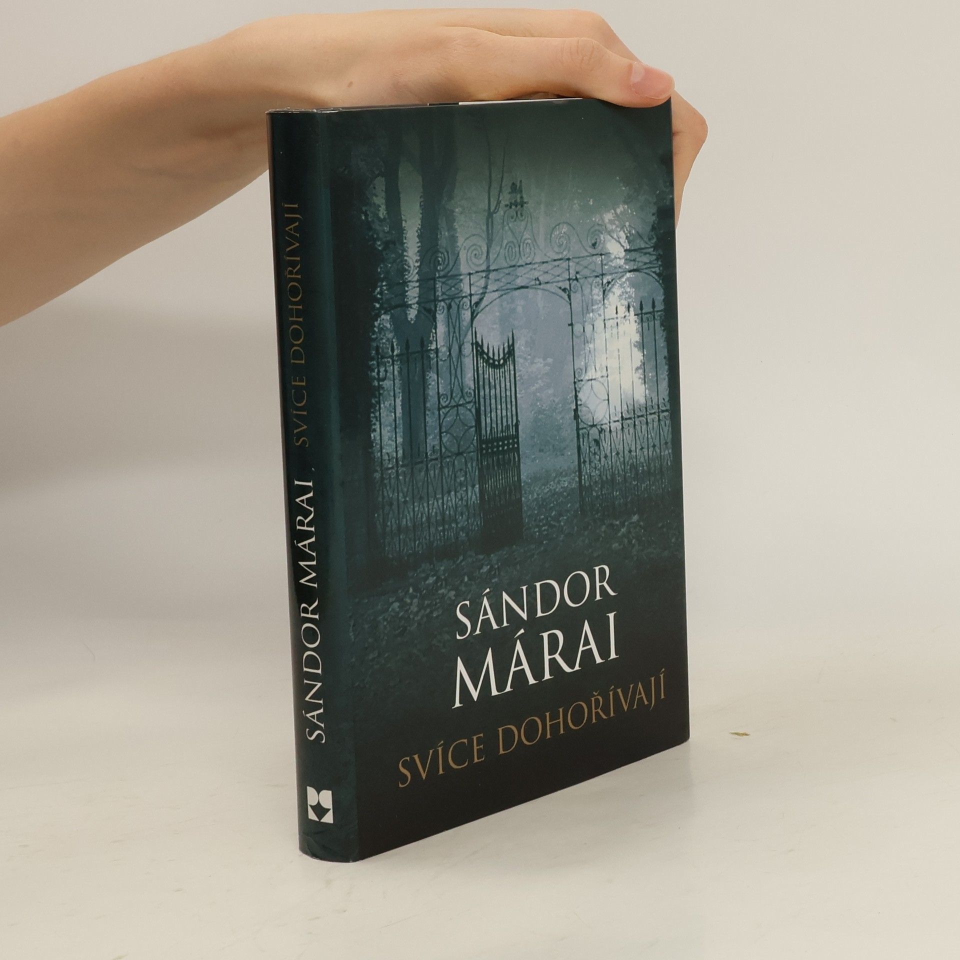 Sándor Márai Svíce dohořívají