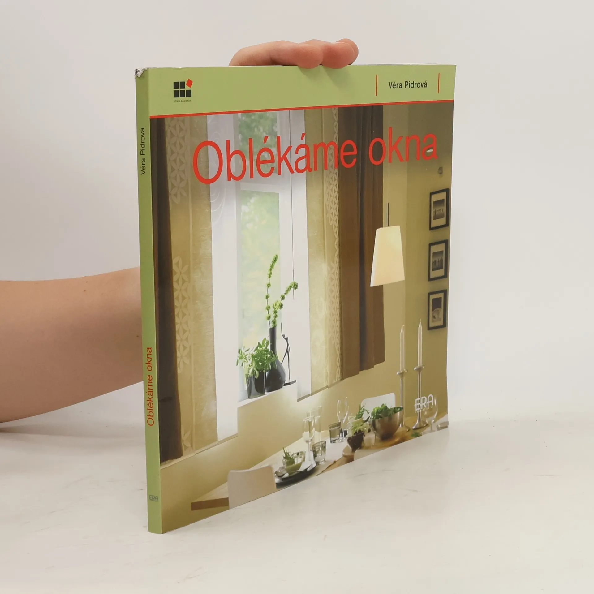 Oblékáme okna | Book | Paperback | Věra Pidrová | CS