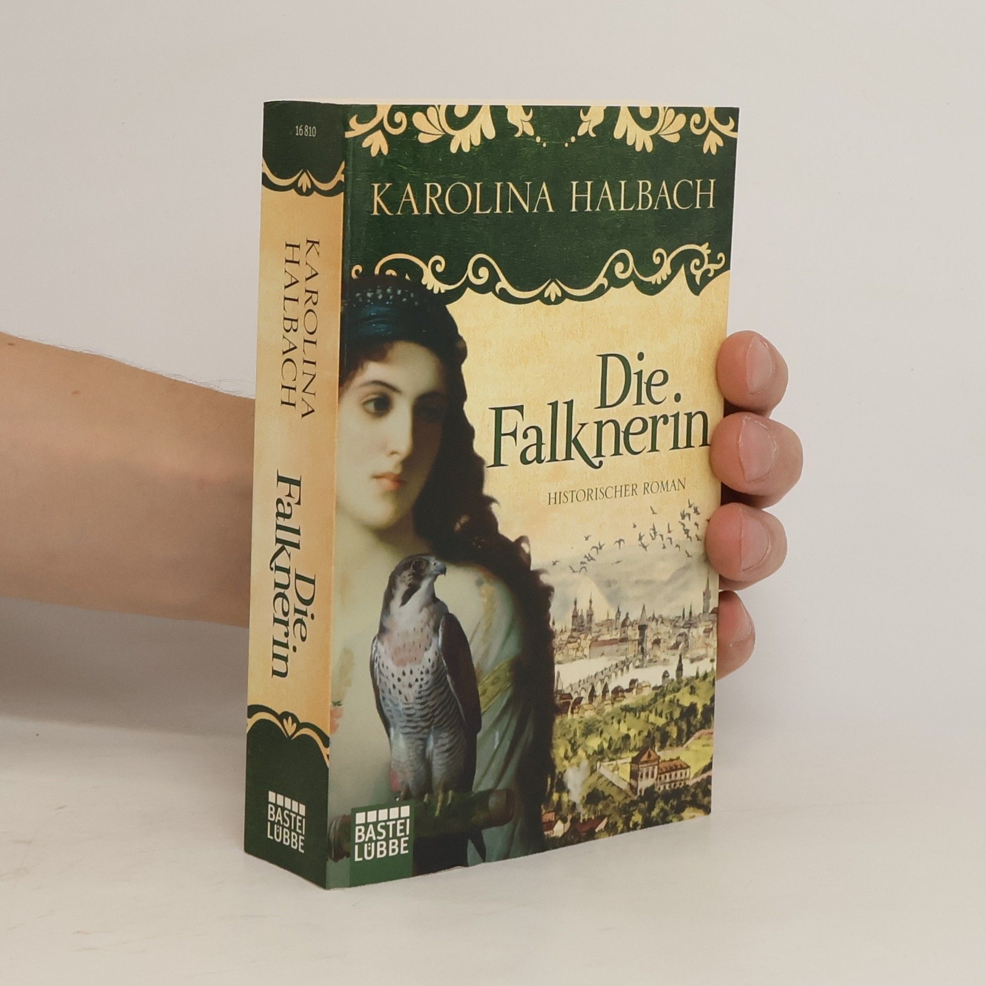 Karolina Halbach Die Falknerin