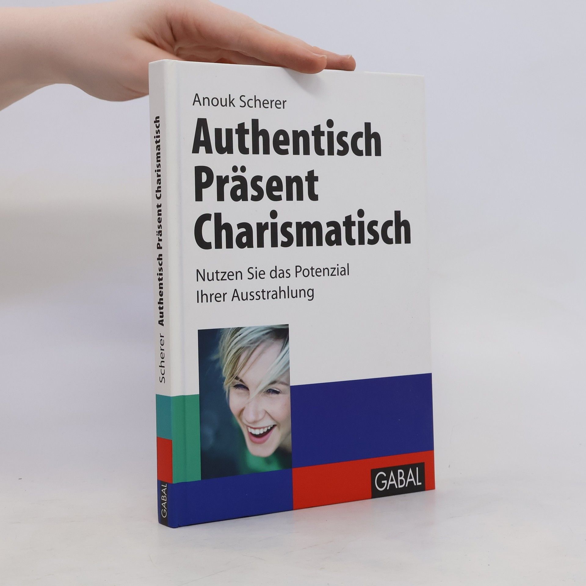 Anouk Scherer Authentisch, präsent, charismatisch