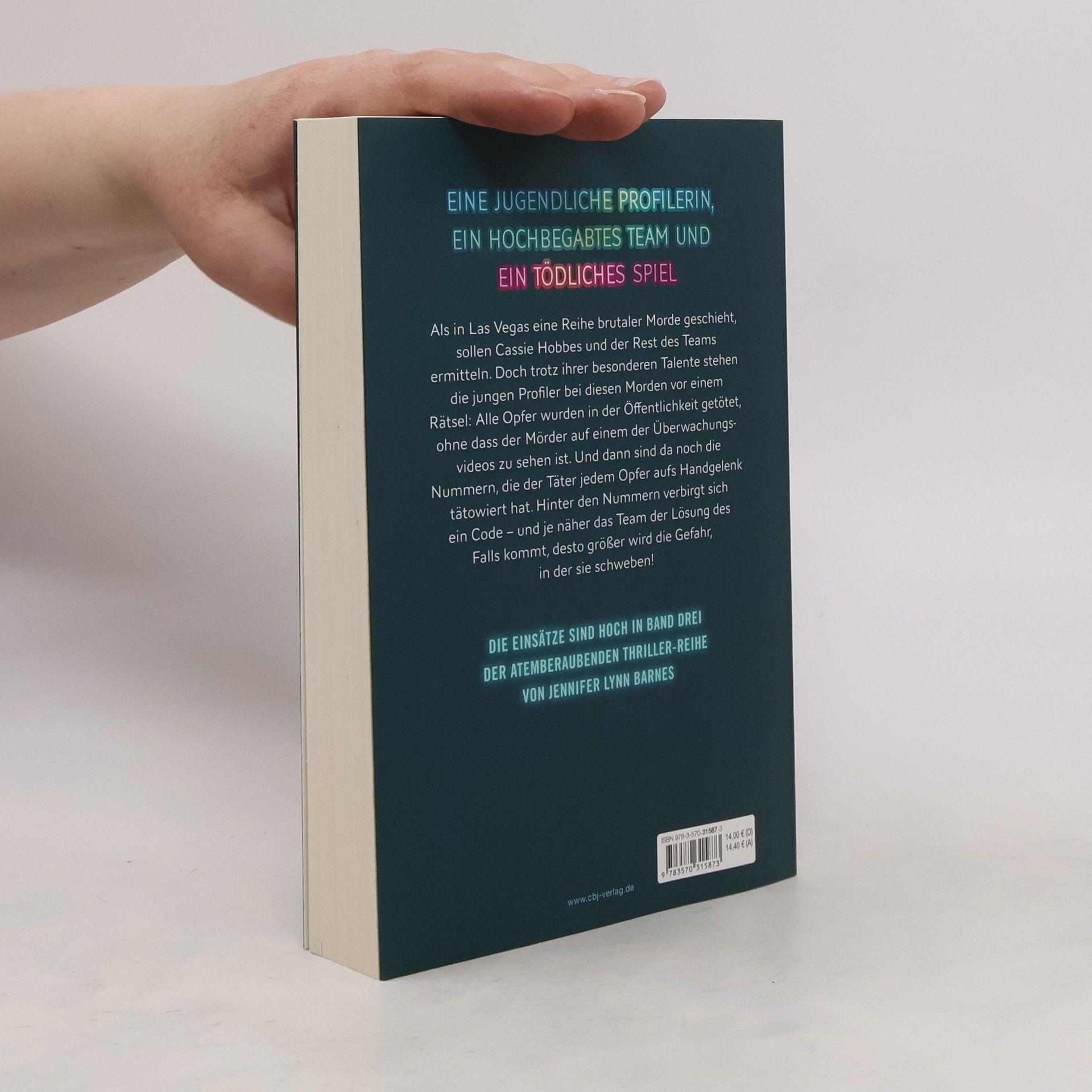 Jennifer Lynn Barnes Cold Case Academy – Eine riskante Entscheidung. Die rasante Thriller-Reihe der Bestsellerautorin der »The Inheritance Games«-Reihe