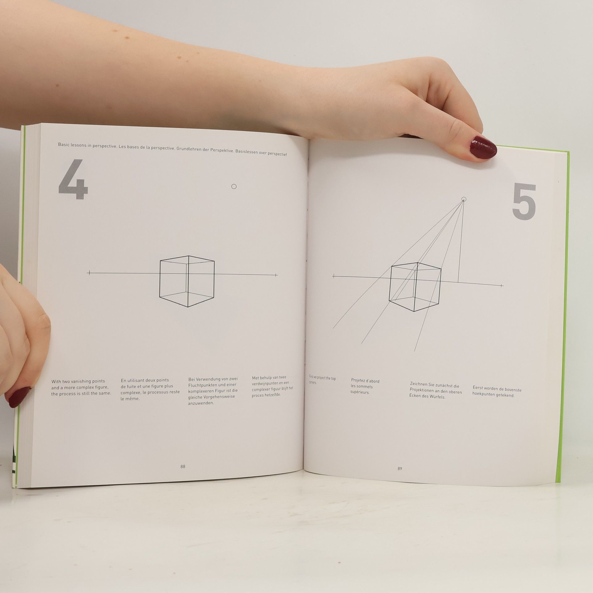 Autorenkollektiv Drawing perspective. Step by Step