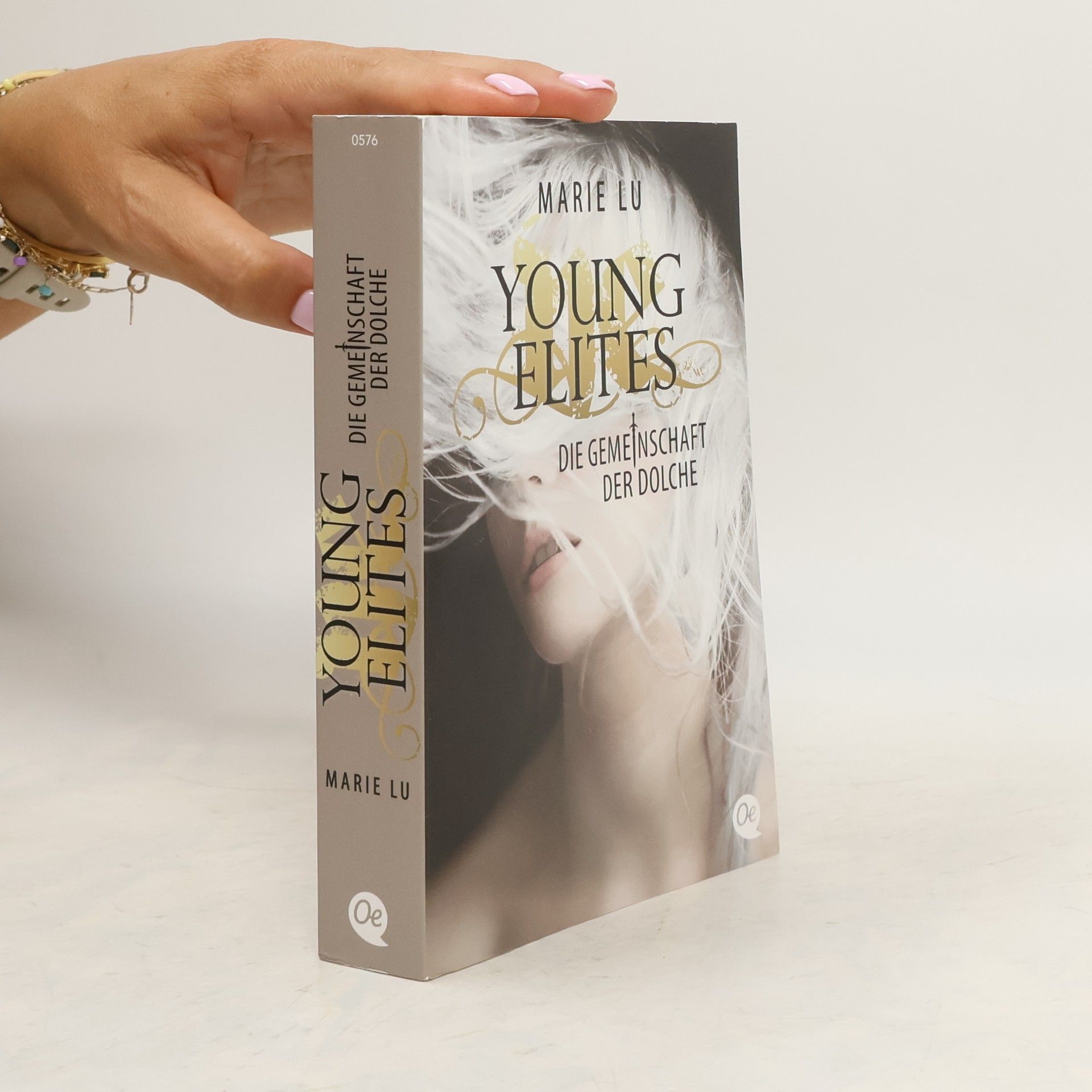 Marie Lu Young Elites - die Gemeinschaft der Dolche