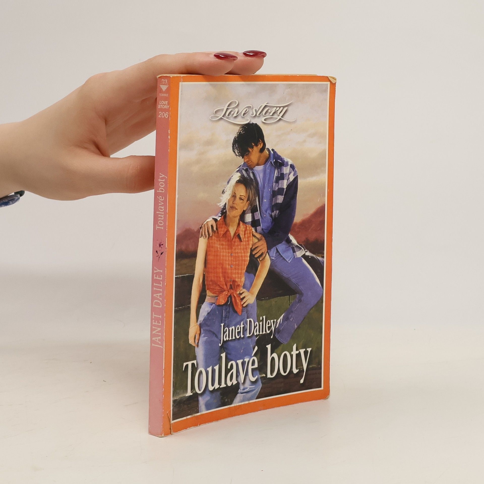 Janet Dailey Toulavé boty