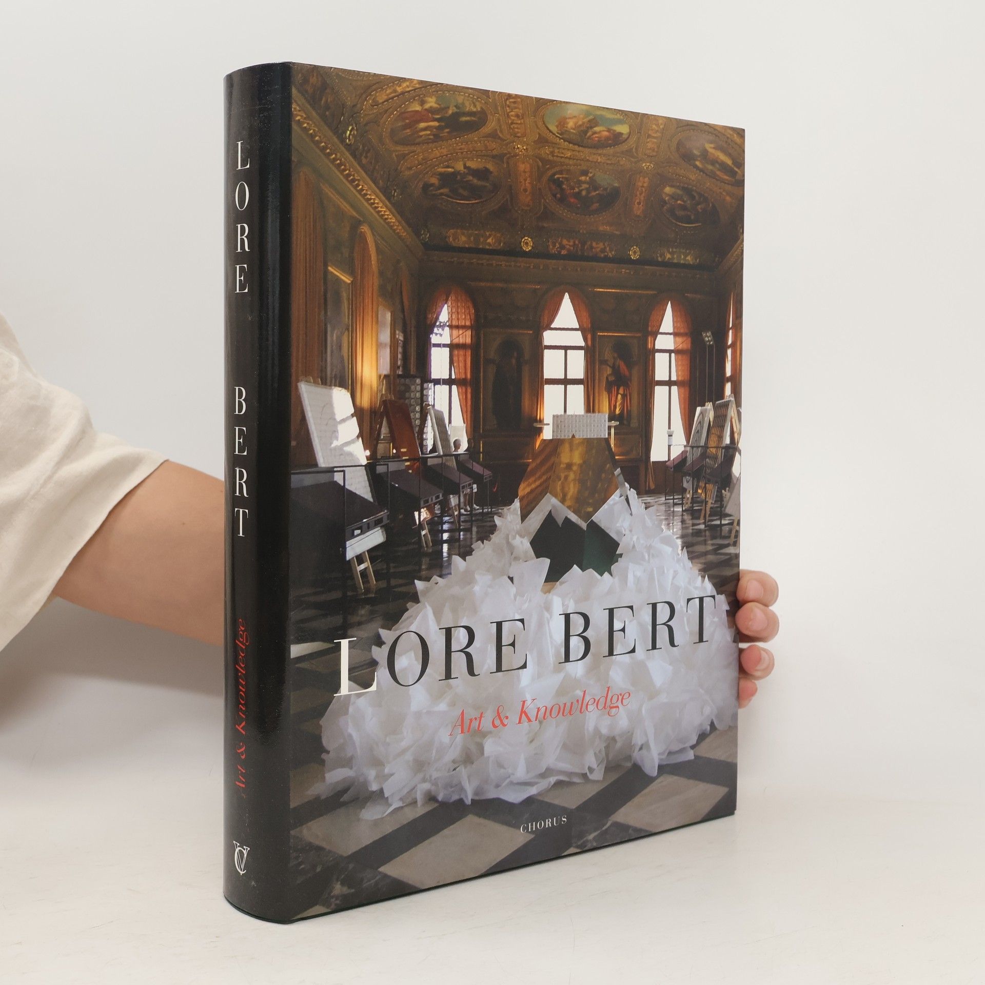 Lore Bert Art & Knowledge