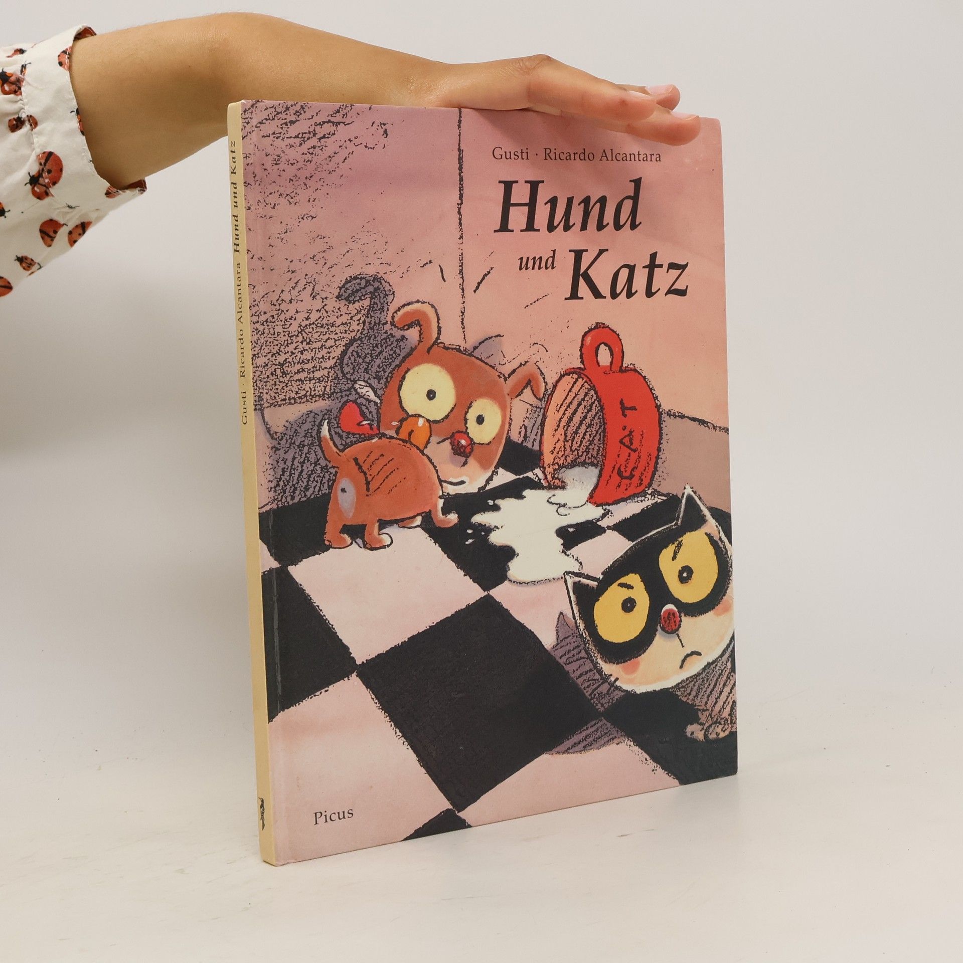 Gusti Hund und Katze
