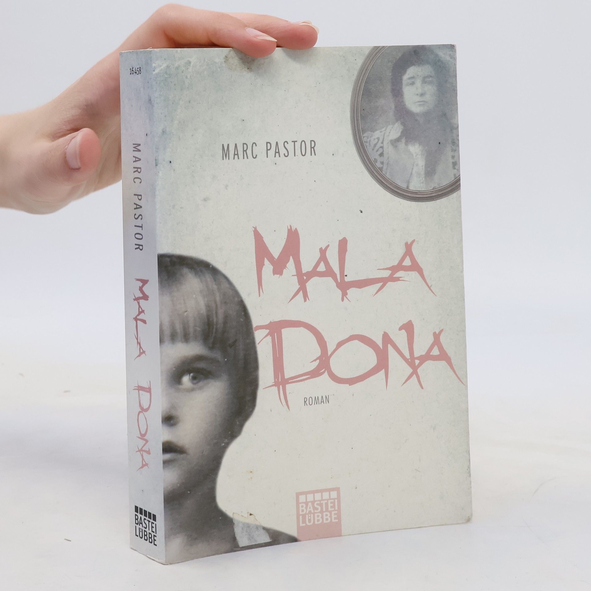 Marc Pastor Mala Dona. Roman