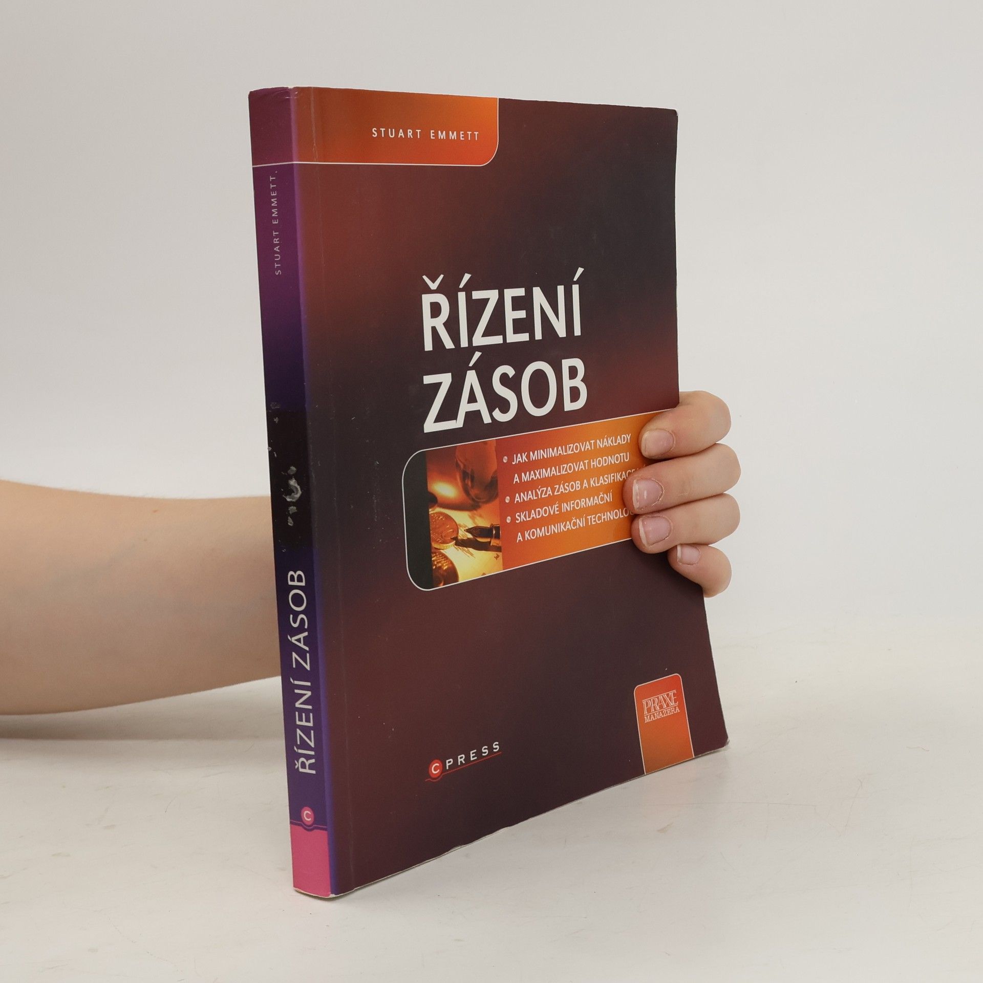 Stuart Emmett Řízení zásob