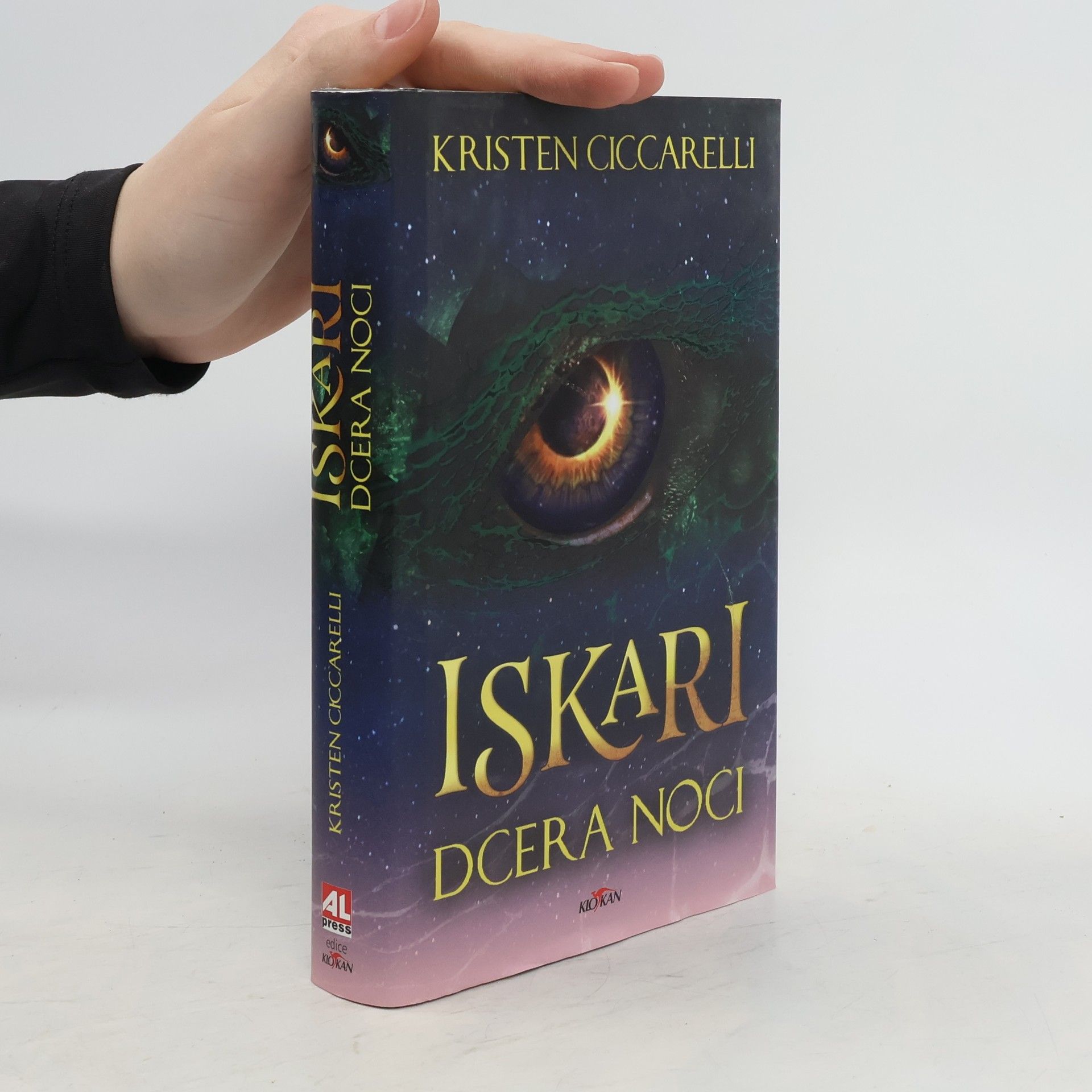 Kristen Ciccarelli Iskari. Dcera noci