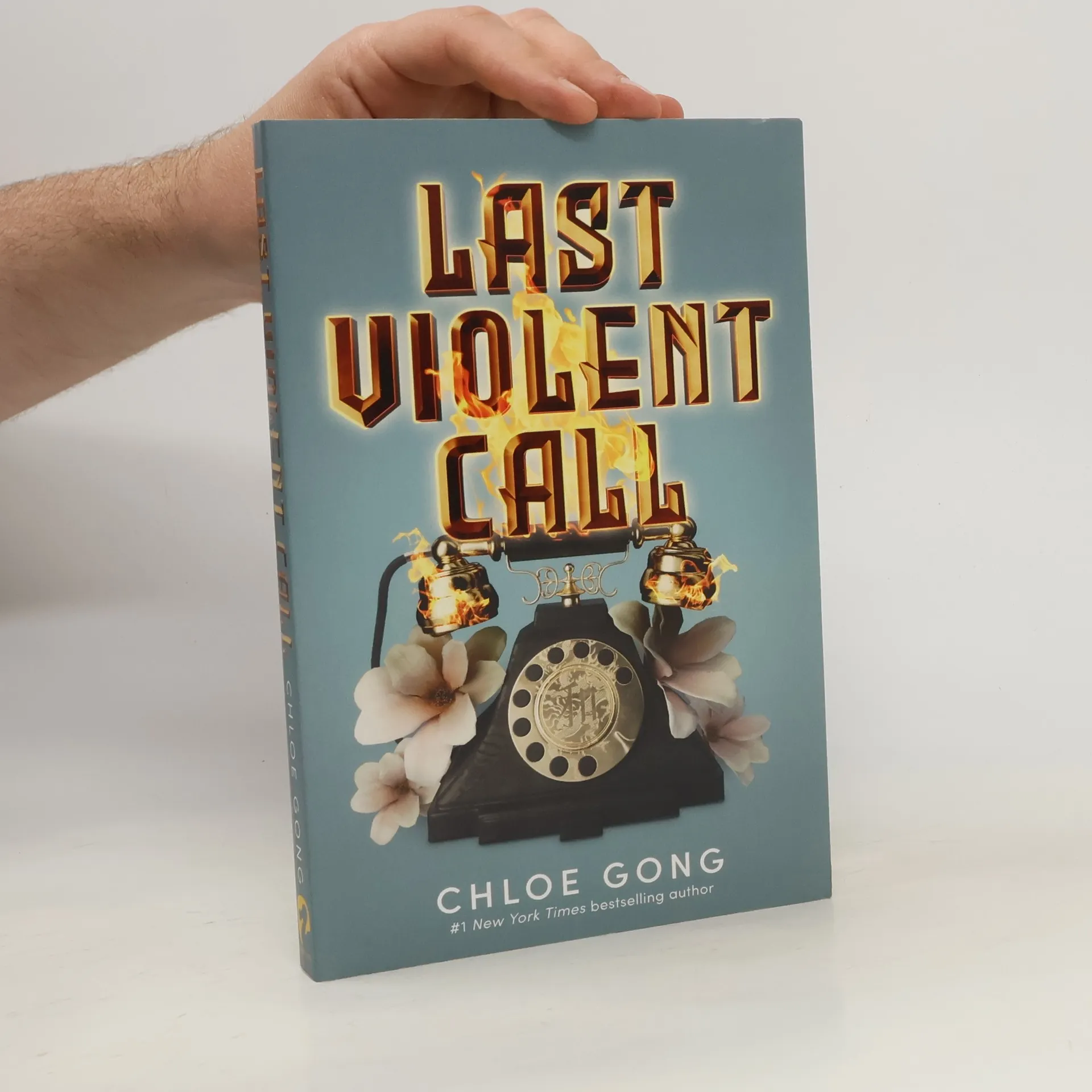 Last Violent Call | Boek | Paperback | Chloe Gong | EN