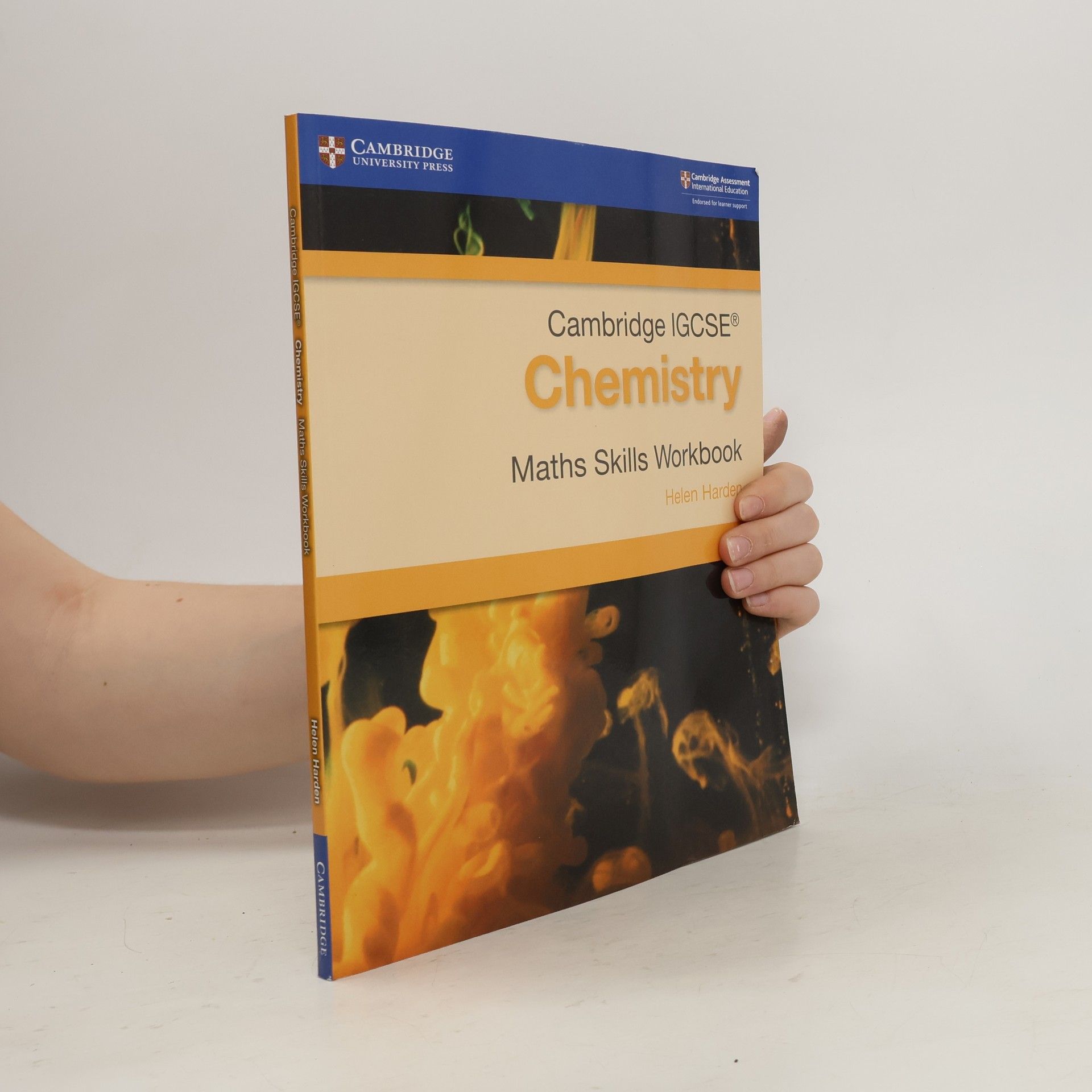 Helen Harden Chemistry. Maths Skills Workbook