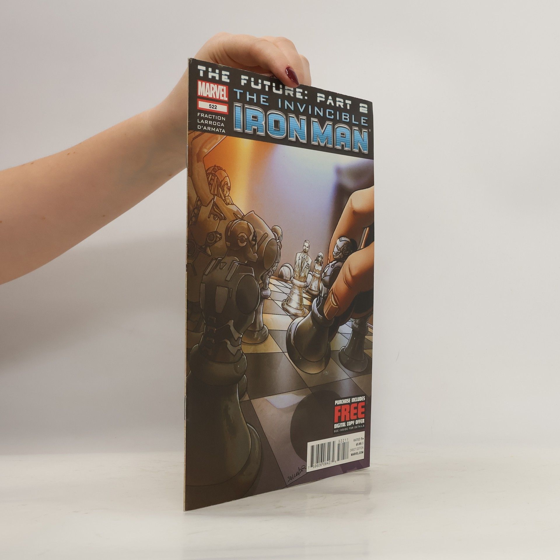 kolektiv The Invincible Iron Man 10/2012