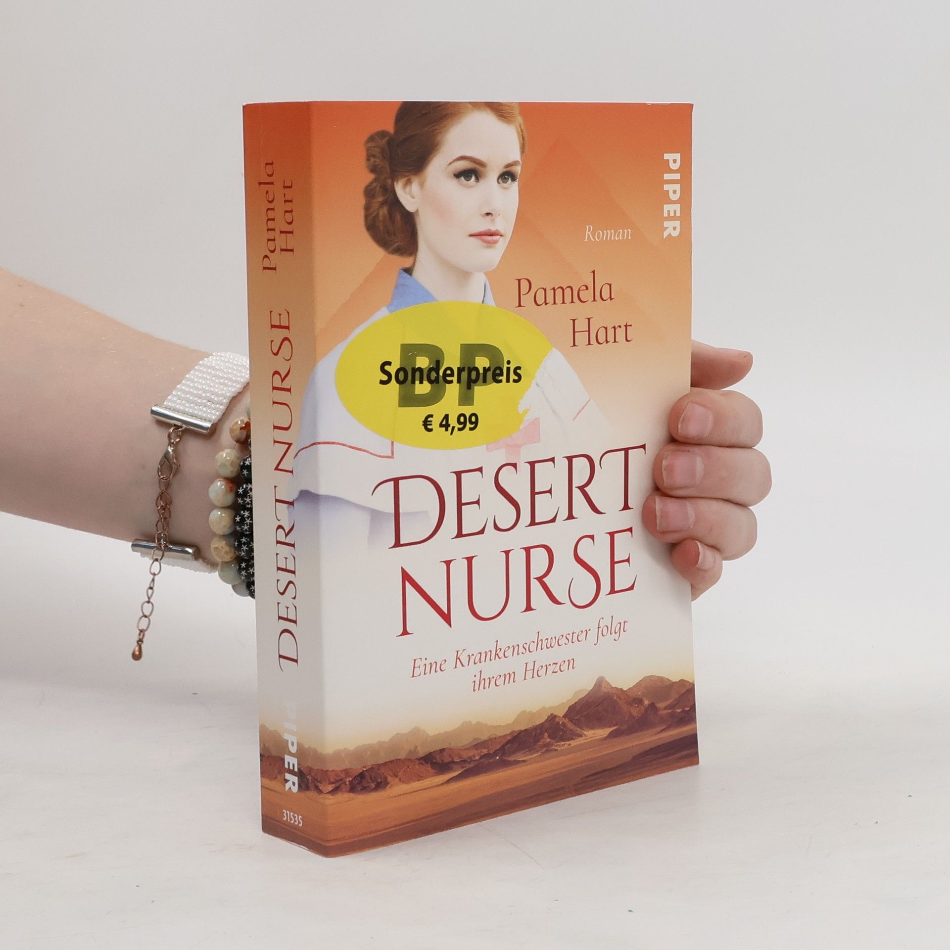 Pamela Hart Desert Nurse - Eine Krankenschwester folgt ihrem Herzen