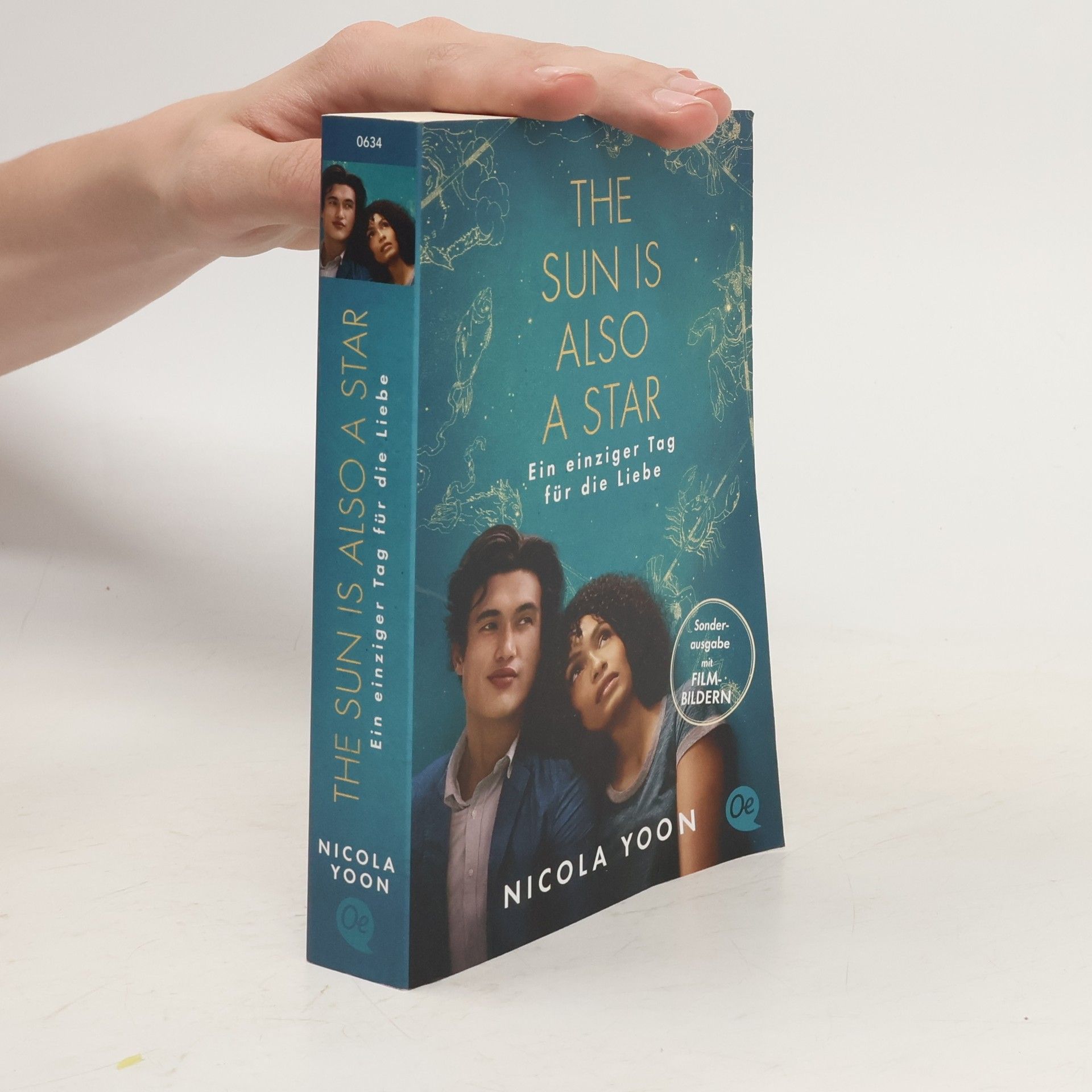 Nicola Yoon The Sun is also a Star - ein einziger Tag für die Liebe