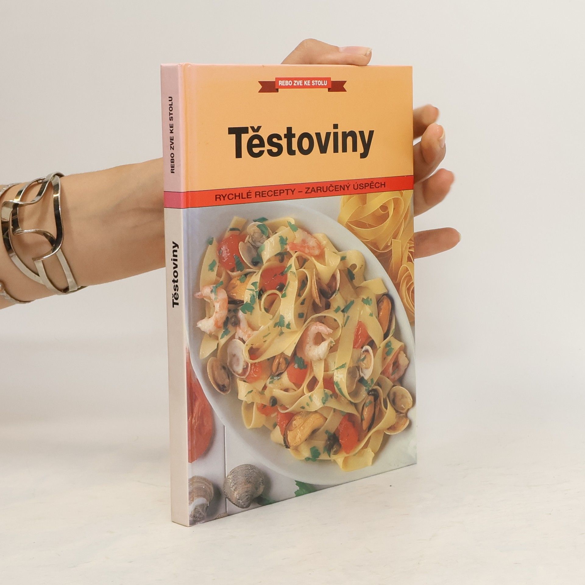 kolektiv Těstoviny