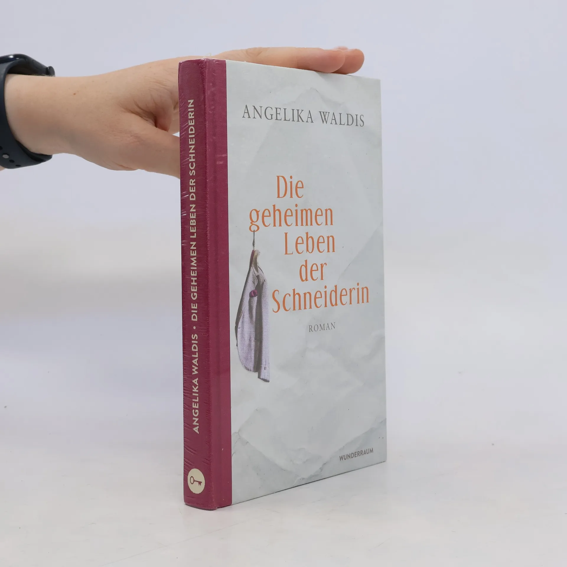 Die geheimen Leben der Schneiderin | Book | Hardcover | Angelika Waldis | DE