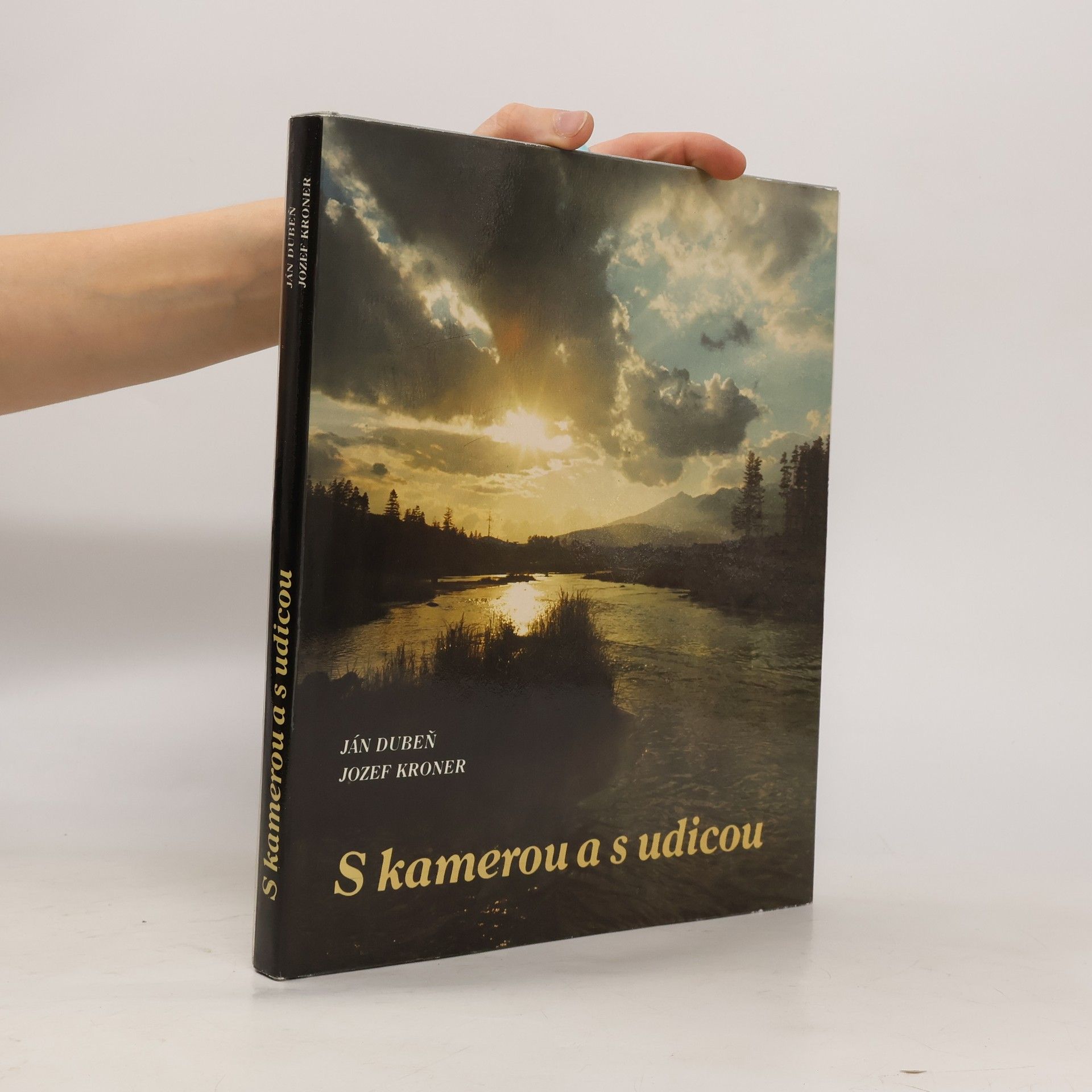 Jozef Kroner S kamerou a s udicou