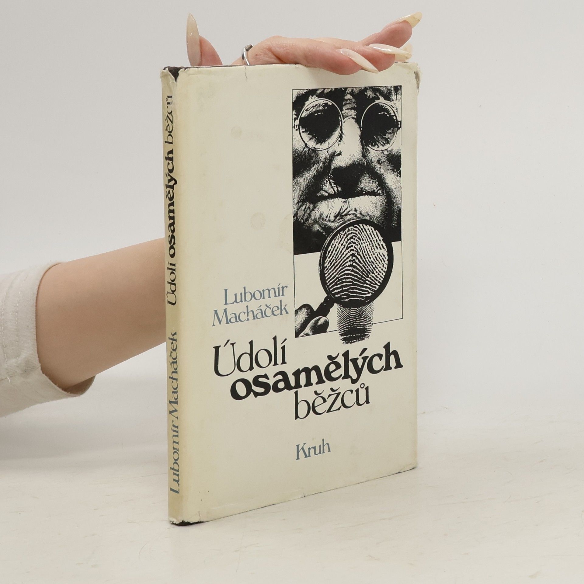 Lubomír Macháček Údolí osamělých běžců